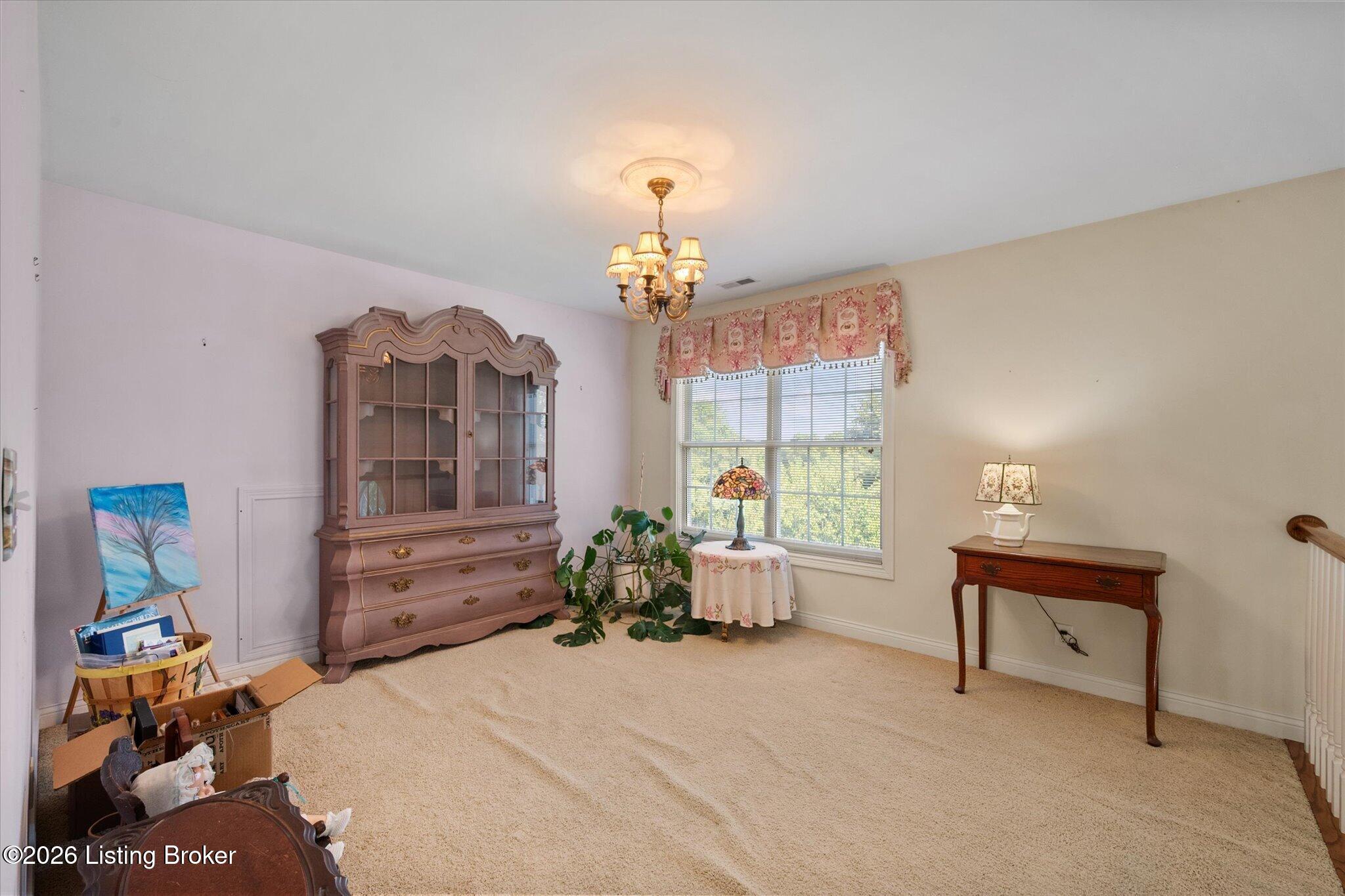 600 Ashbourne Dr Property Photo 27