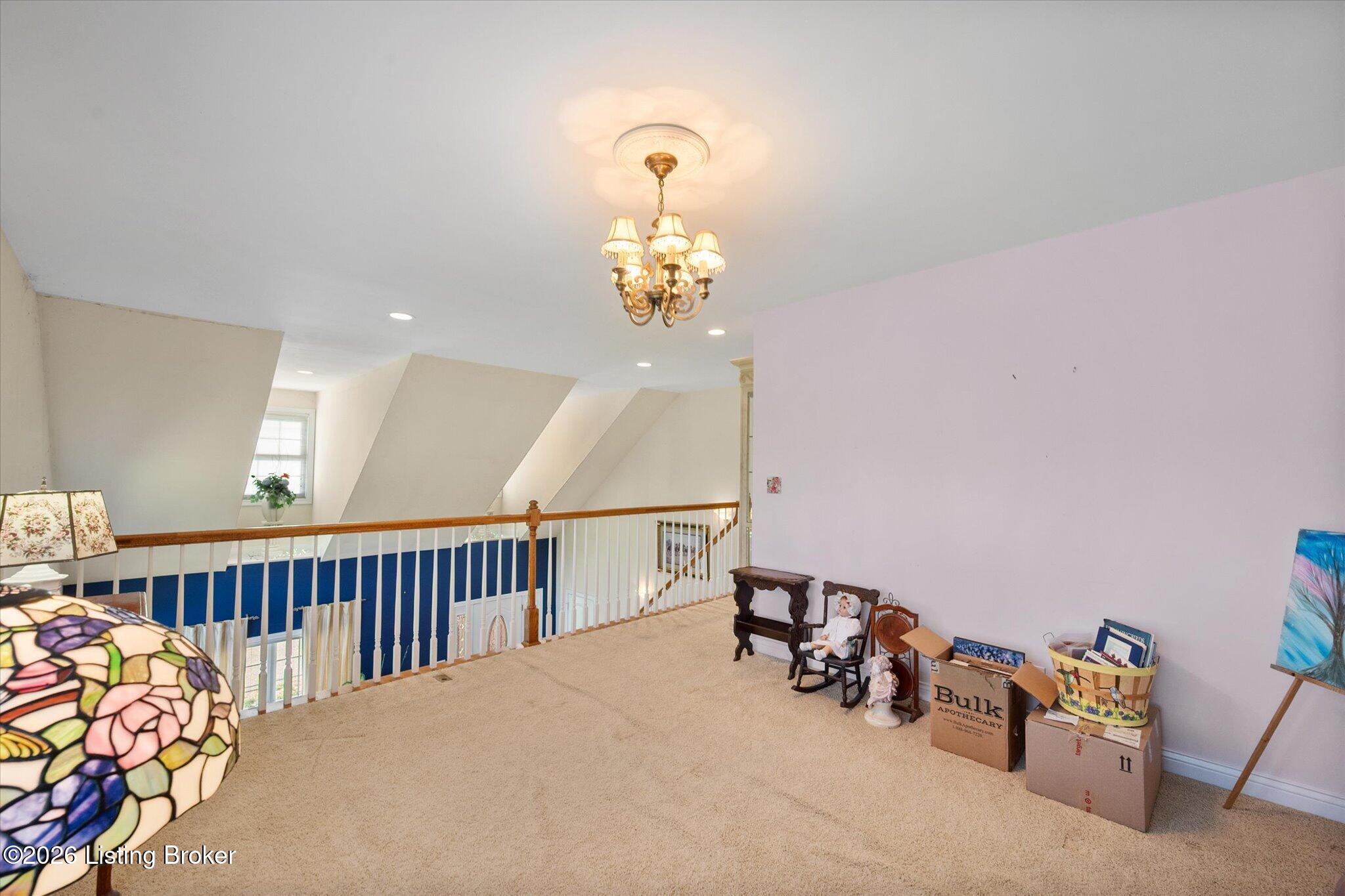 600 Ashbourne Dr Property Photo 28