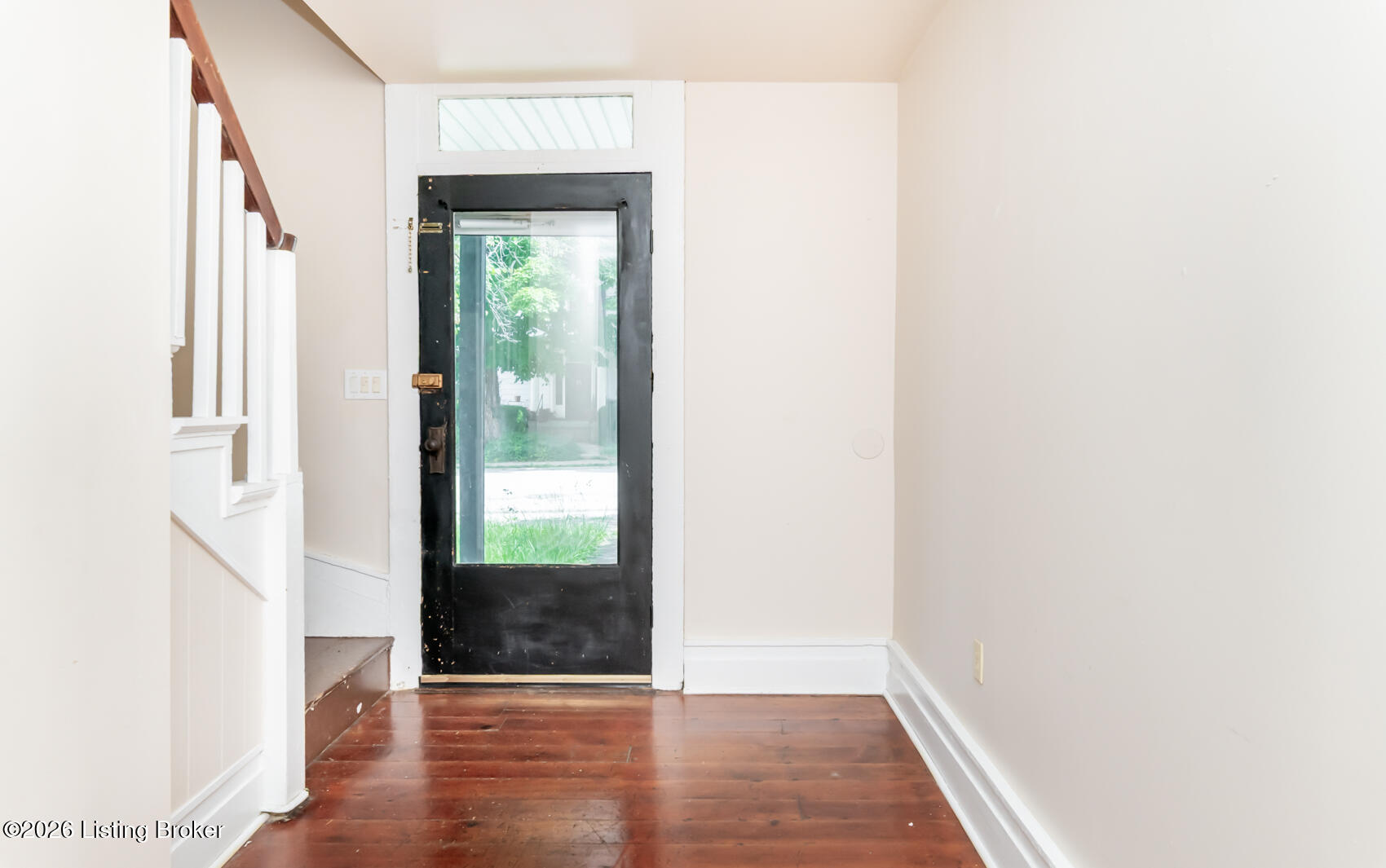 11 E Church St Property Photo 5
