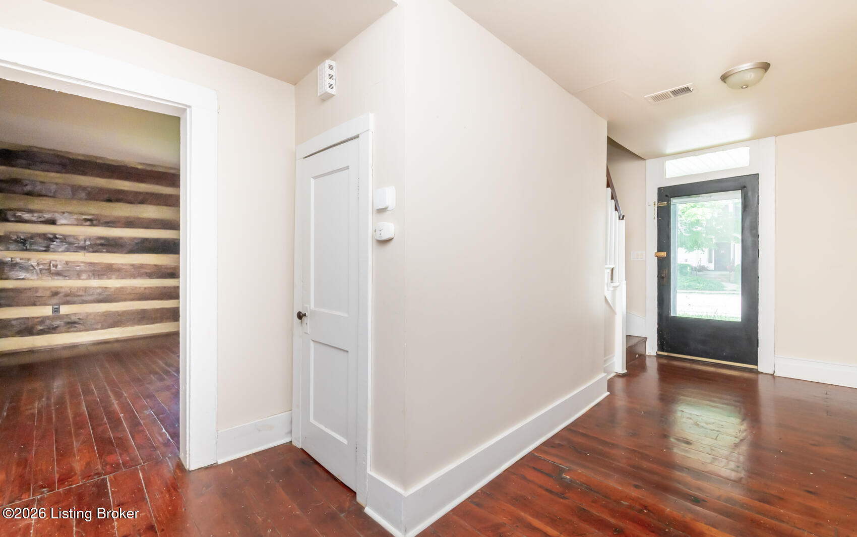 11 E Church St Property Photo 13