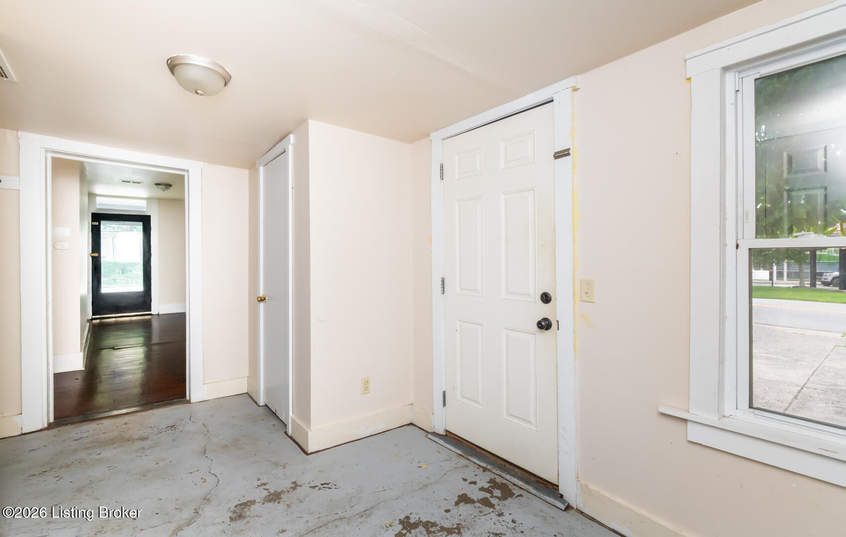 11 E Church St Property Photo 41
