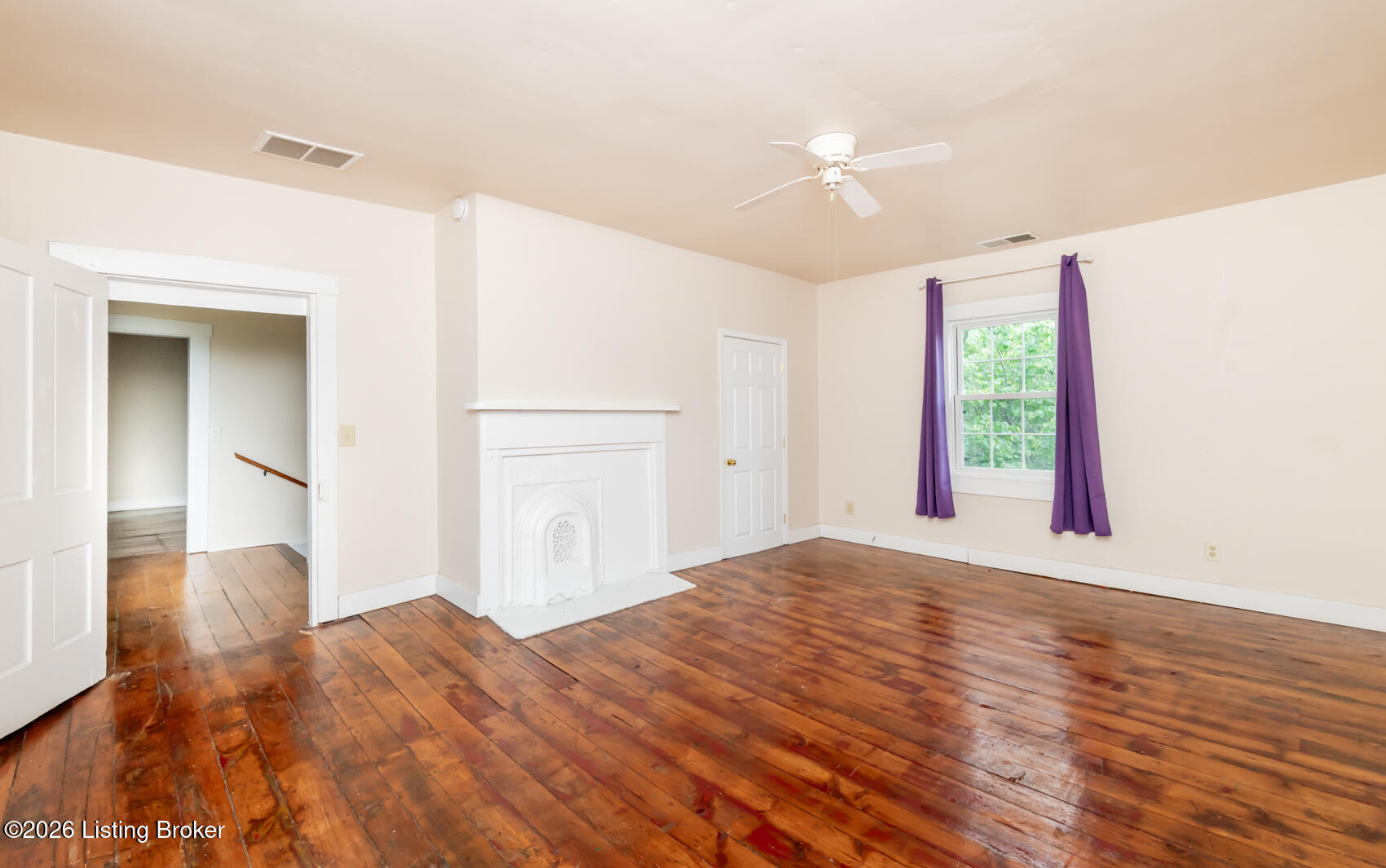 11 E Church St Property Photo 51