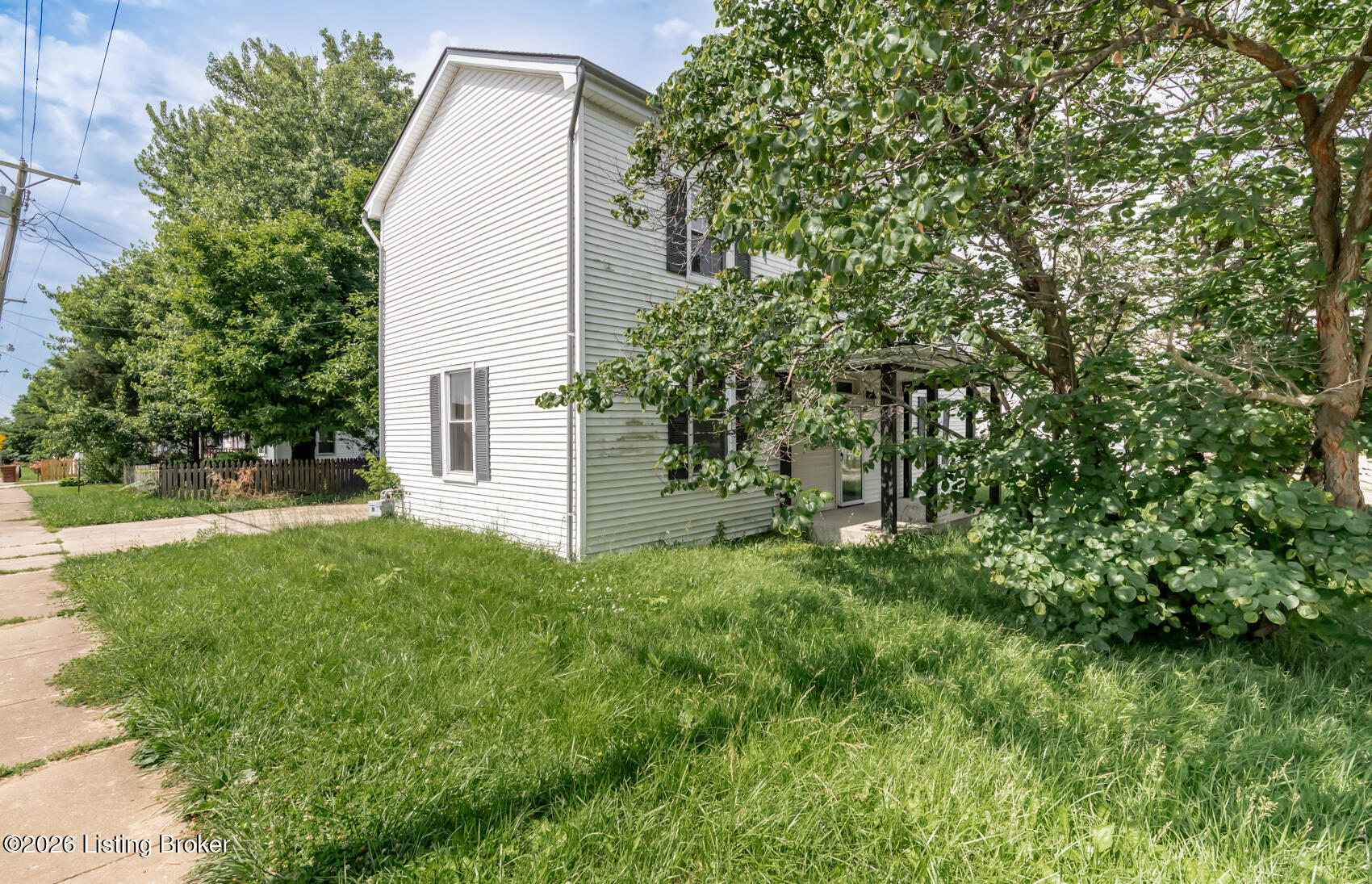 11 E Church St Property Photo 76