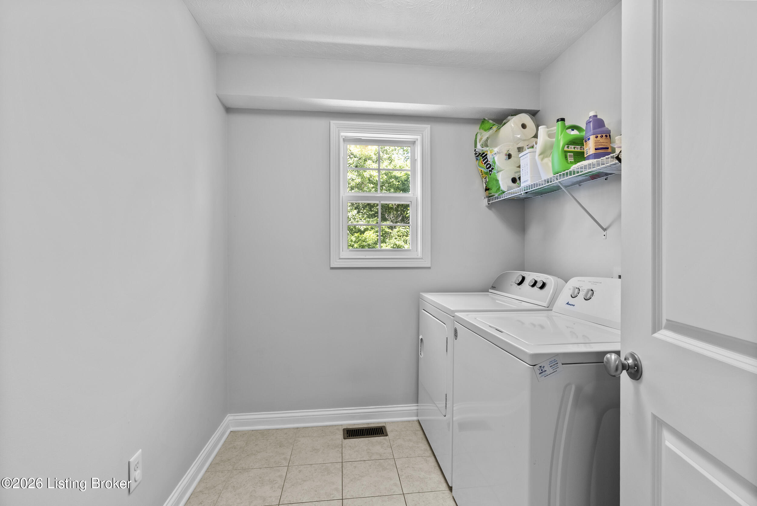 200 Huckaberry St Property Photo 22