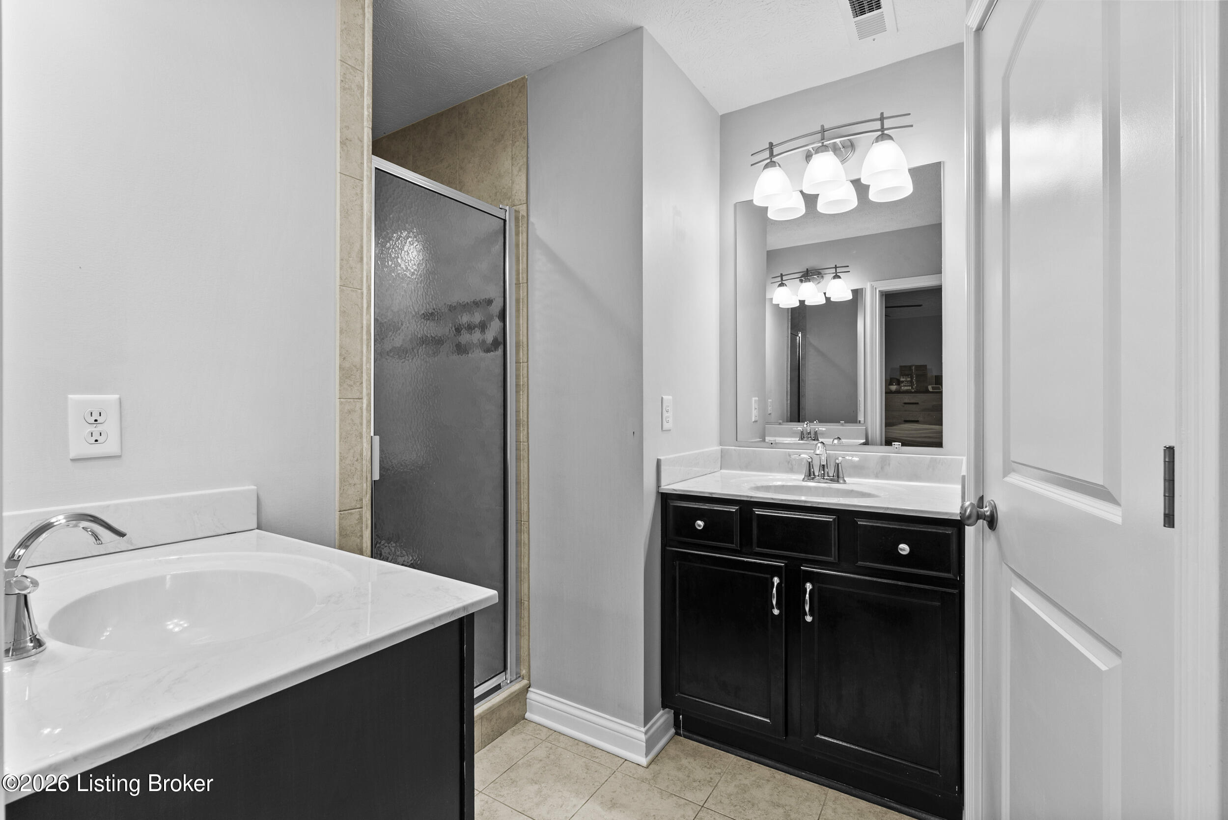 200 Huckaberry St Property Photo 28