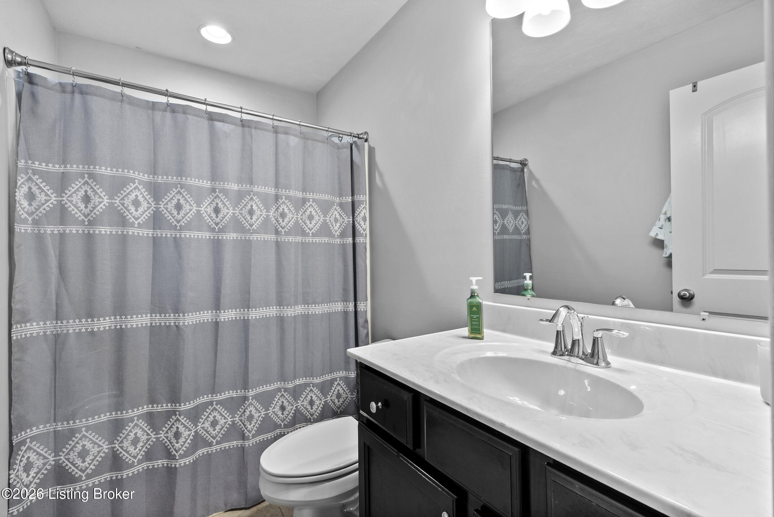 200 Huckaberry St Property Photo 33