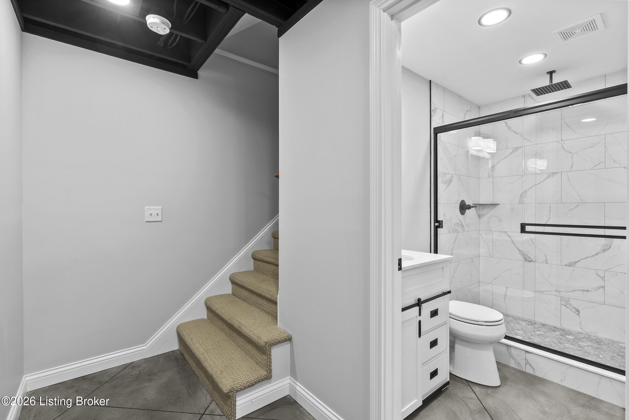 200 Huckaberry St Property Photo 39