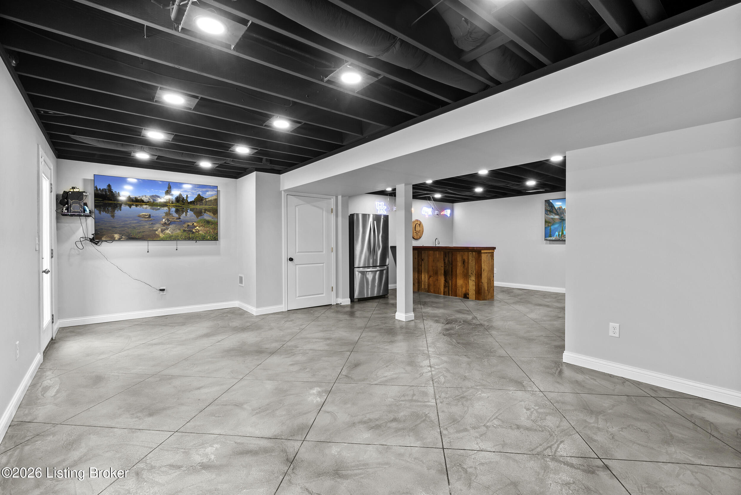 200 Huckaberry St Property Photo 44