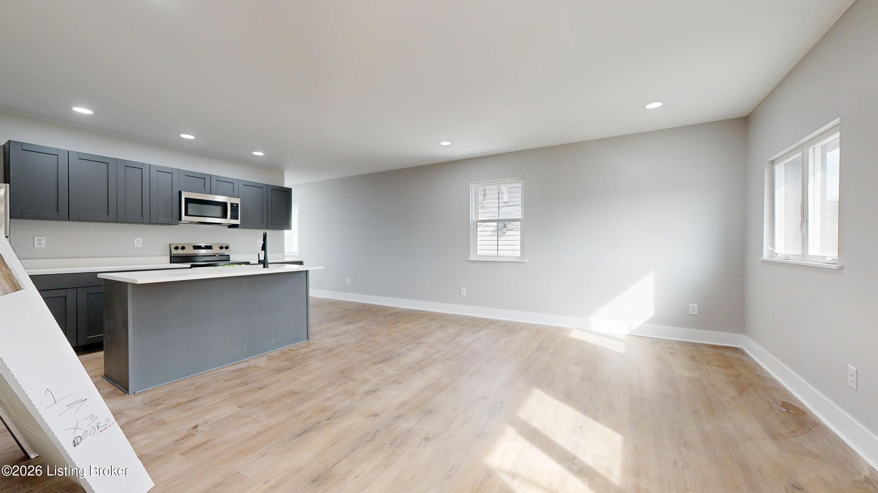 116 Bauer Ave 201 Property Photo 4