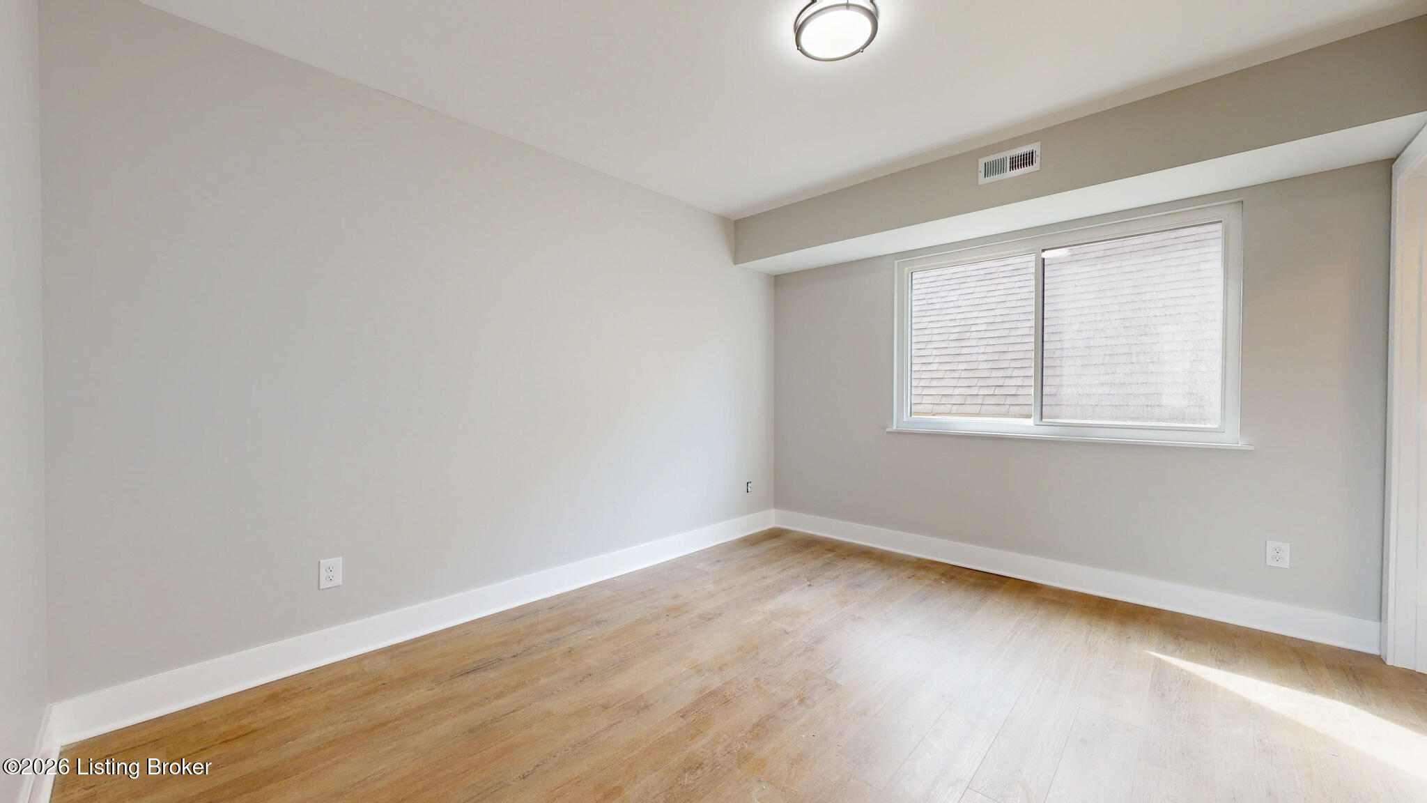 116 Bauer Ave 201 Property Photo 8