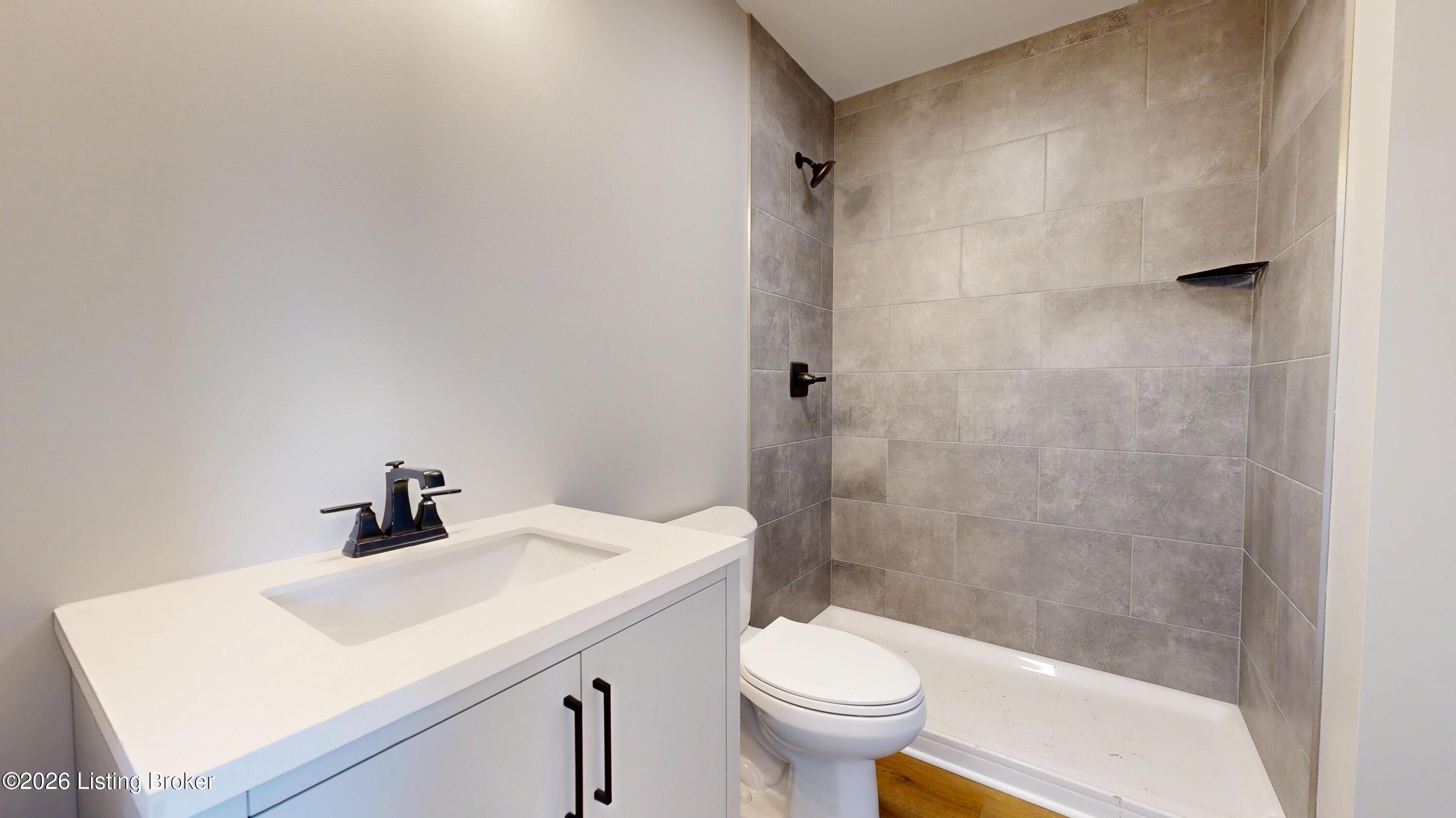 116 Bauer Ave 201 Property Photo 13