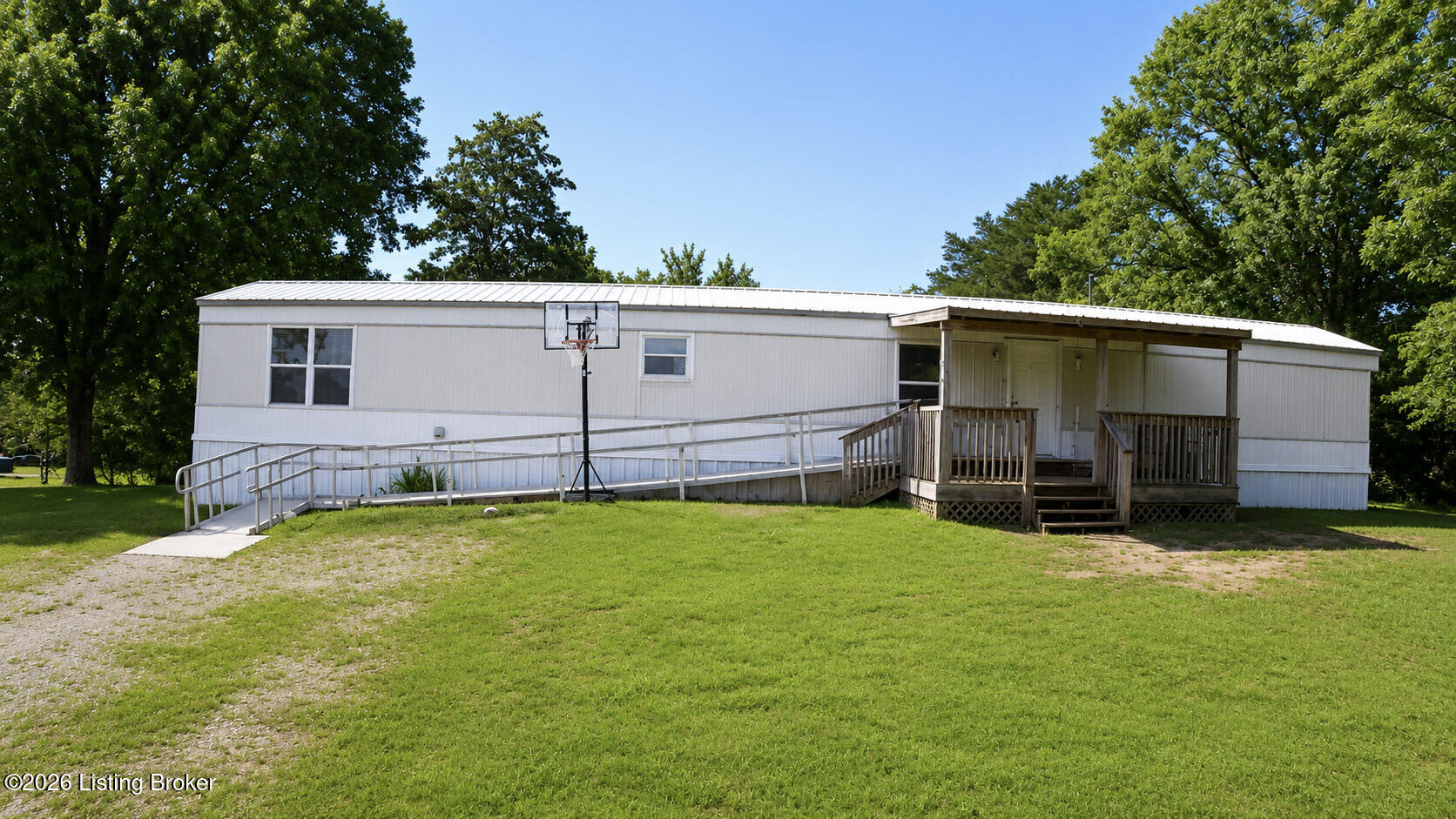 97 Snap Rd Property Photo 2