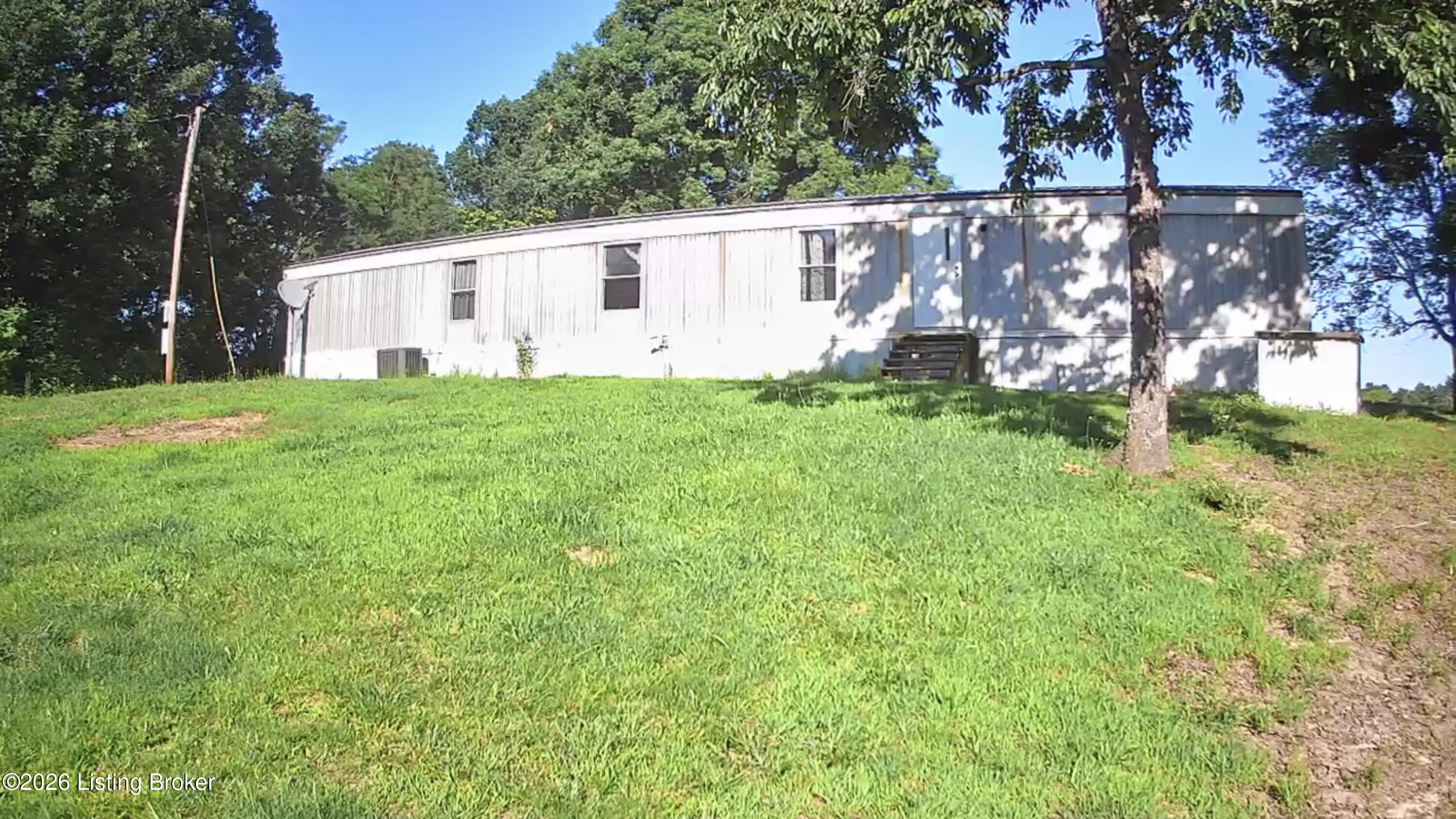 97 Snap Rd Property Photo 3