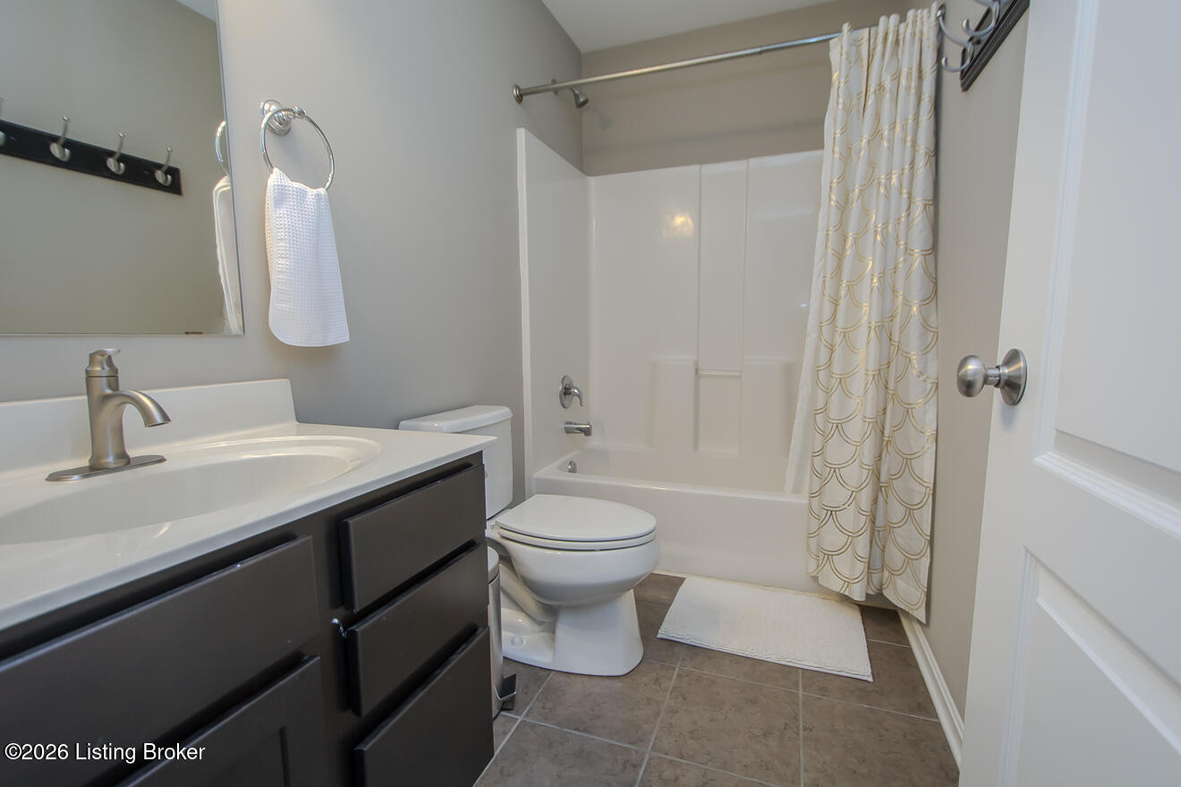 12521 Deer Lake Ln Property Photo 26