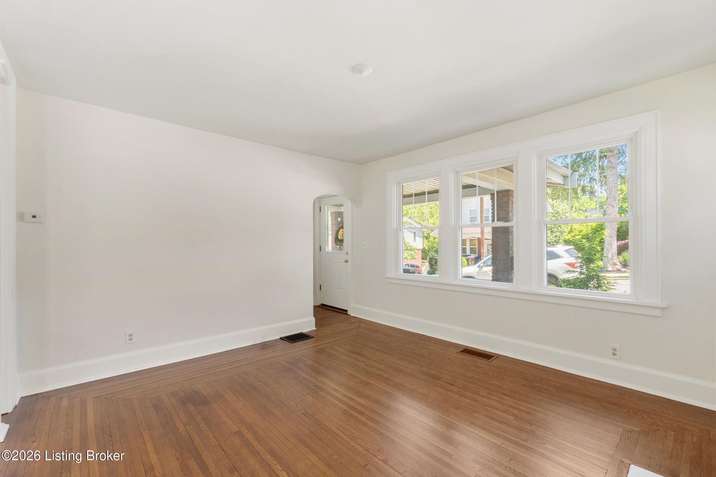 9 Ridgeway Ave Property Photo 6