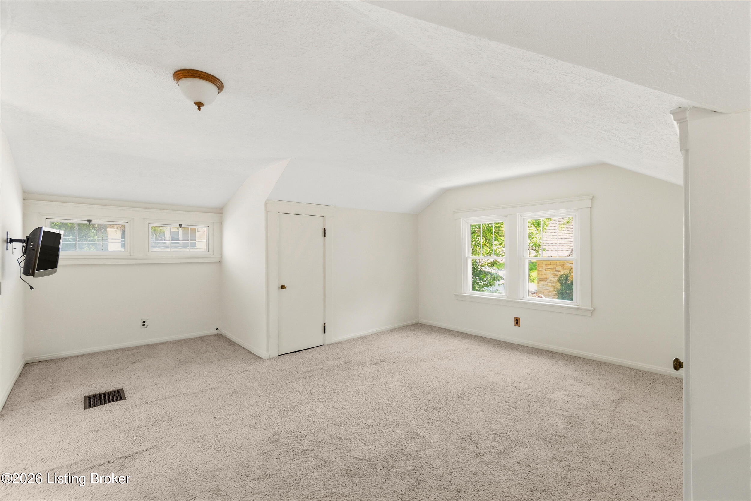 9 Ridgeway Ave Property Photo 20