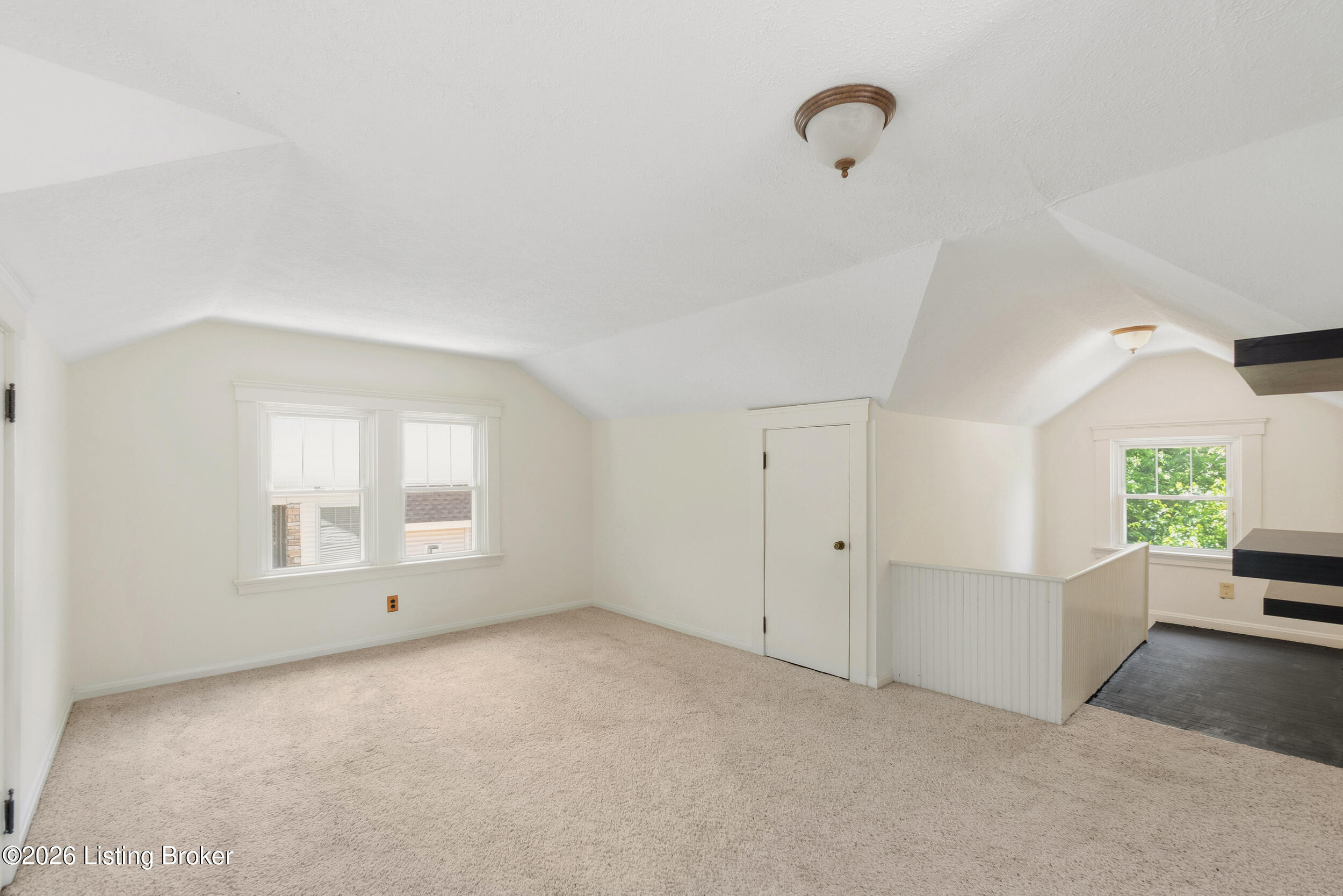 9 Ridgeway Ave Property Photo 23