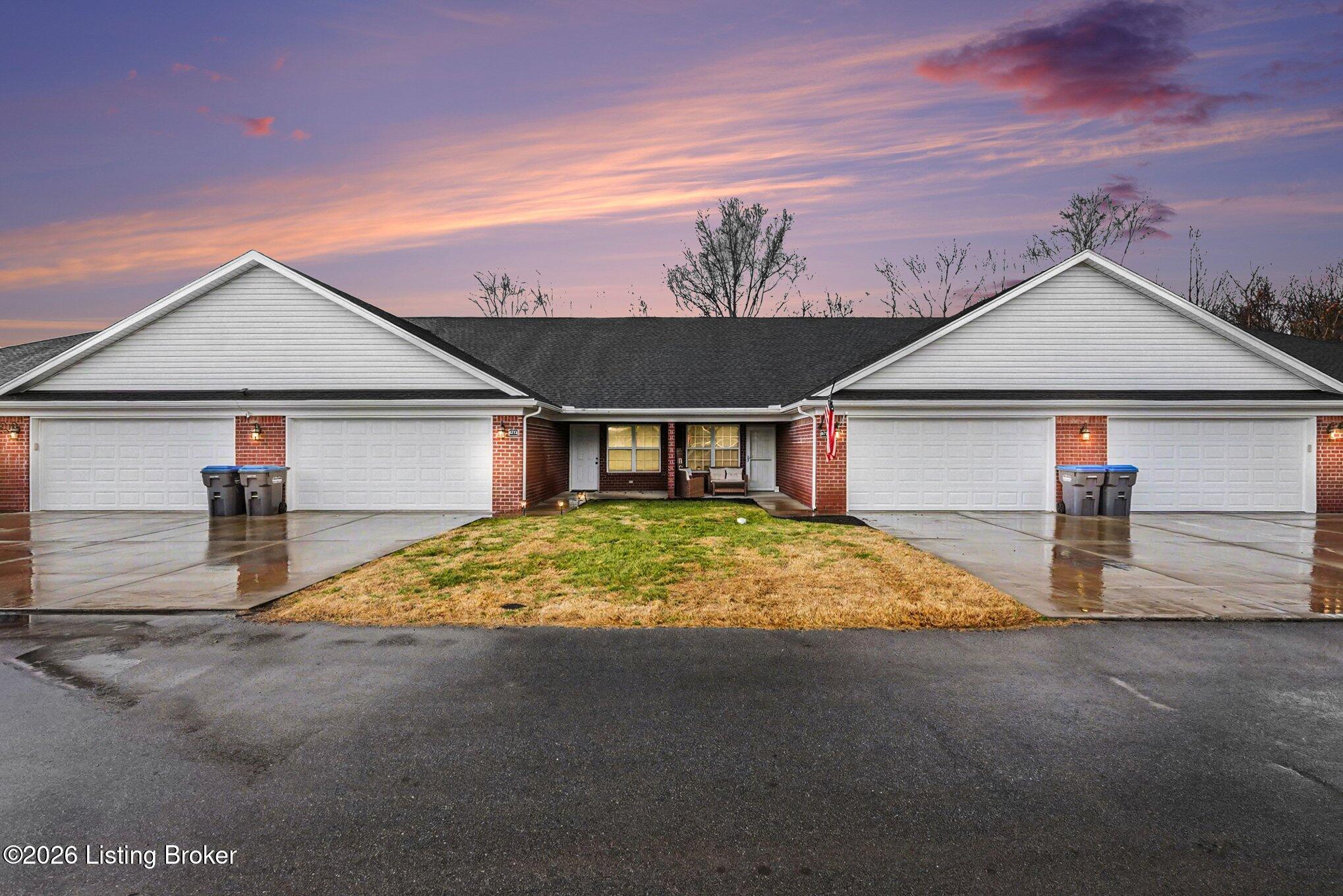 6712 Woods Mill Dr Property Photo 1