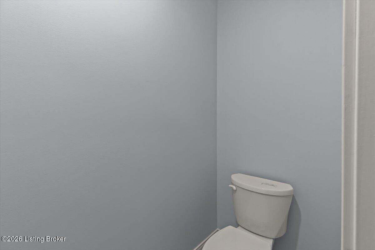 6712 Woods Mill Dr Property Photo 24