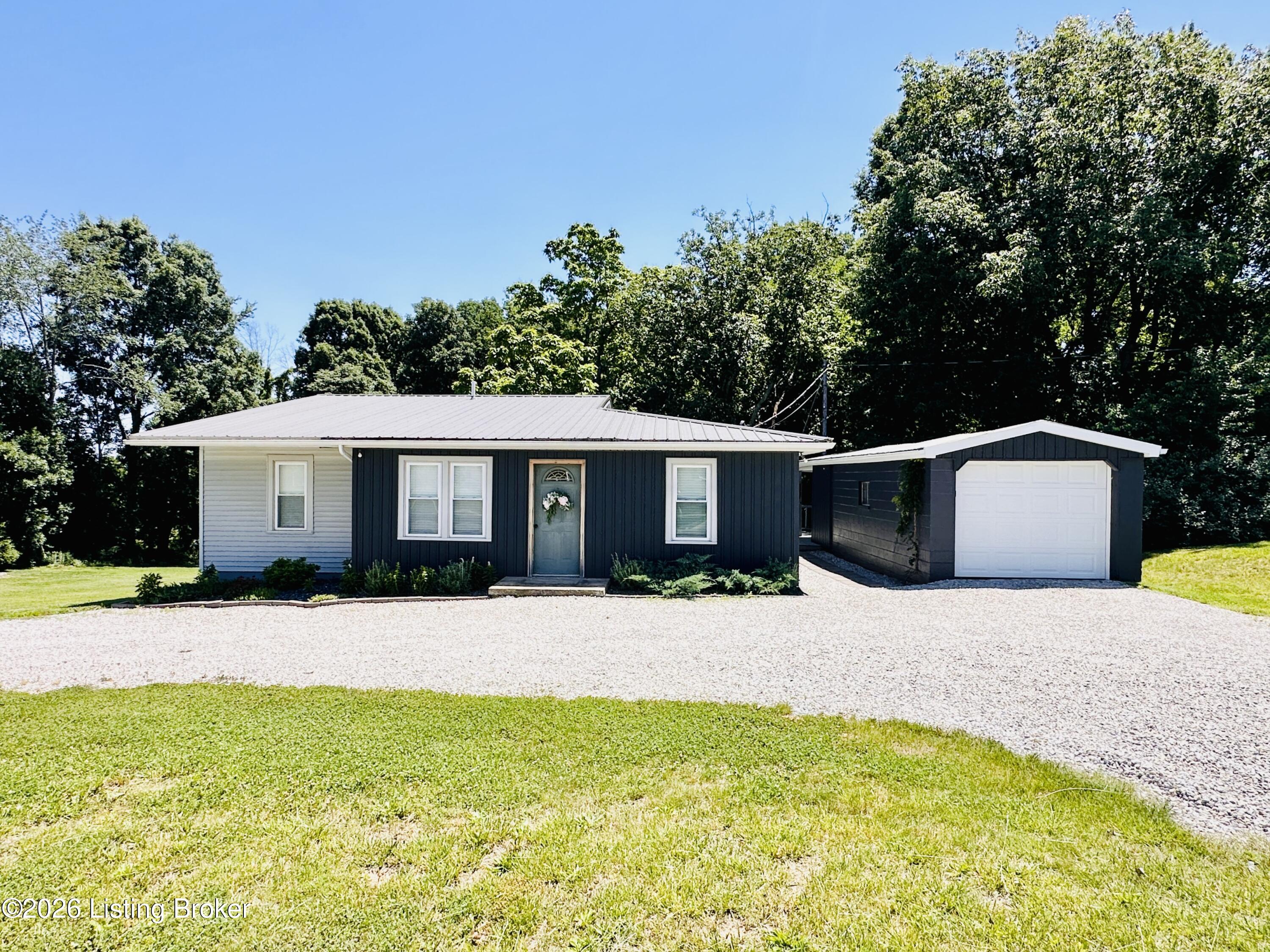 613 Sunbeam Rd Property Photo 1