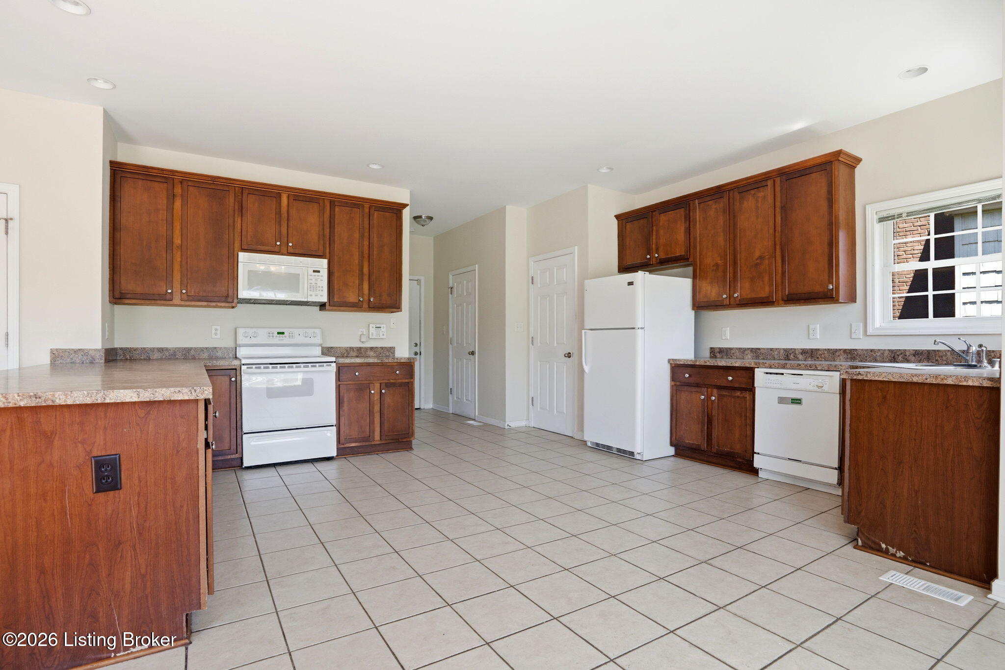 11043 Radleigh Ln Property Photo 17