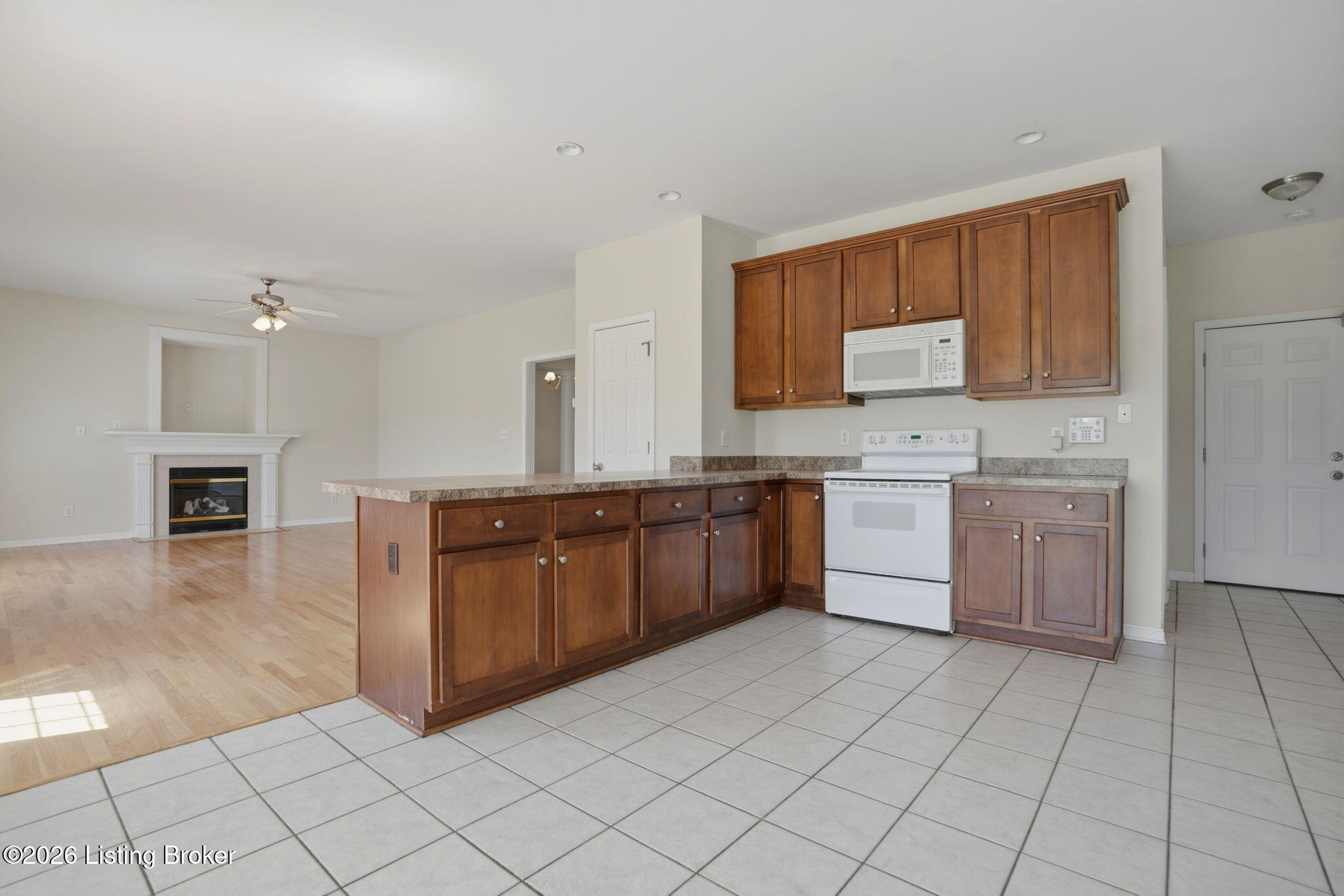 11043 Radleigh Ln Property Photo 18