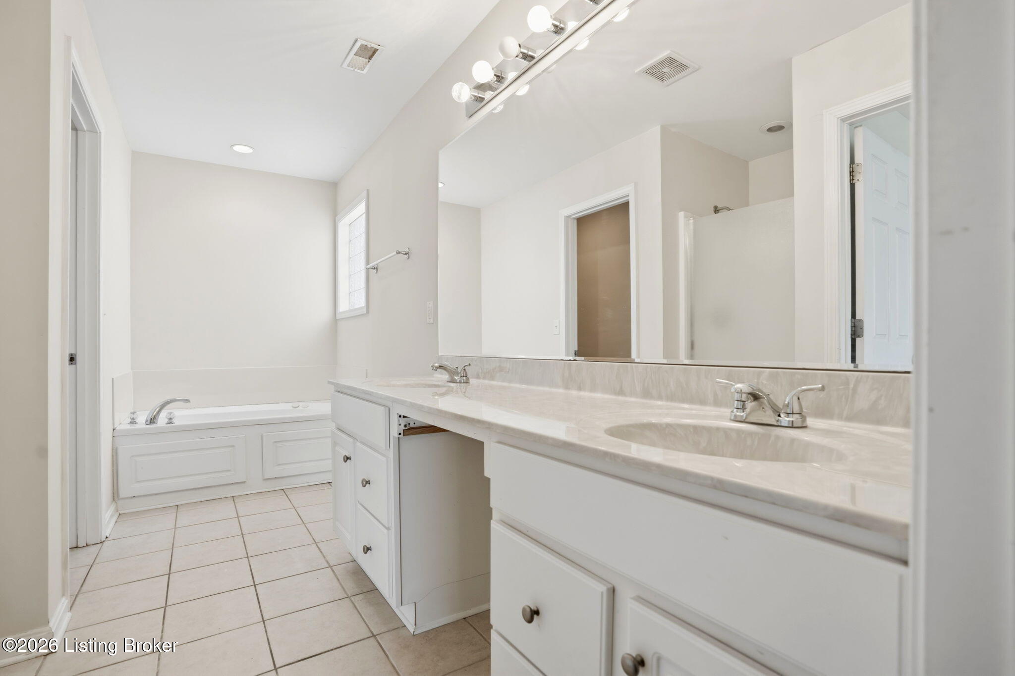 11043 Radleigh Ln Property Photo 29