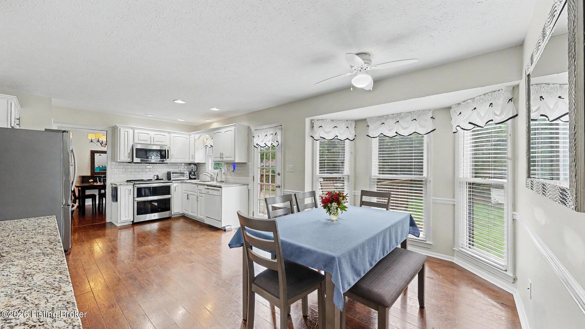 10705 Seven Oaks Dr Property Photo 16