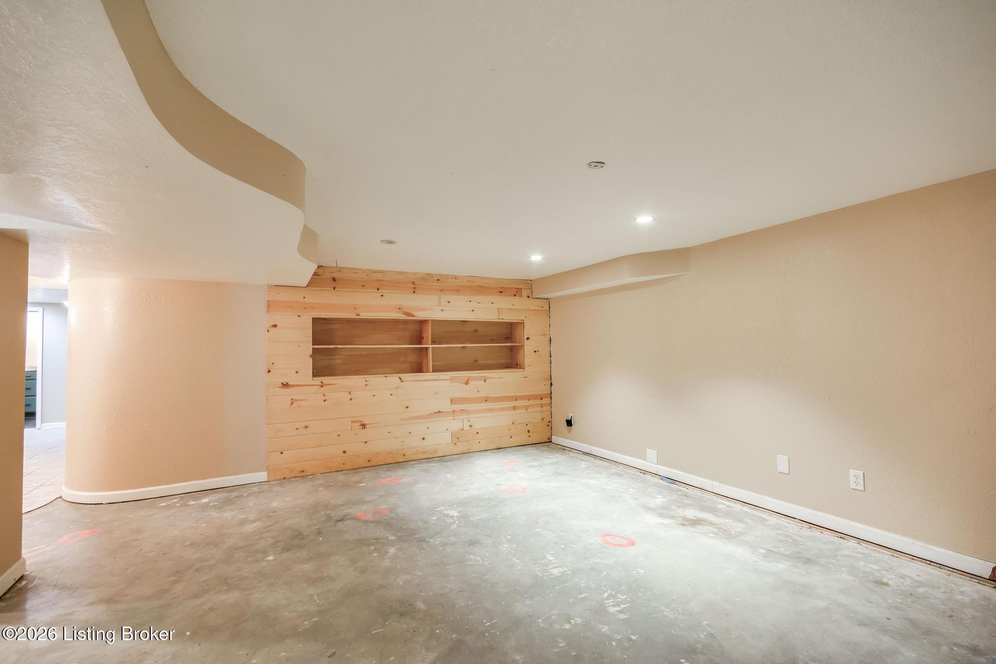 589 Wheeler Ln Property Photo 59
