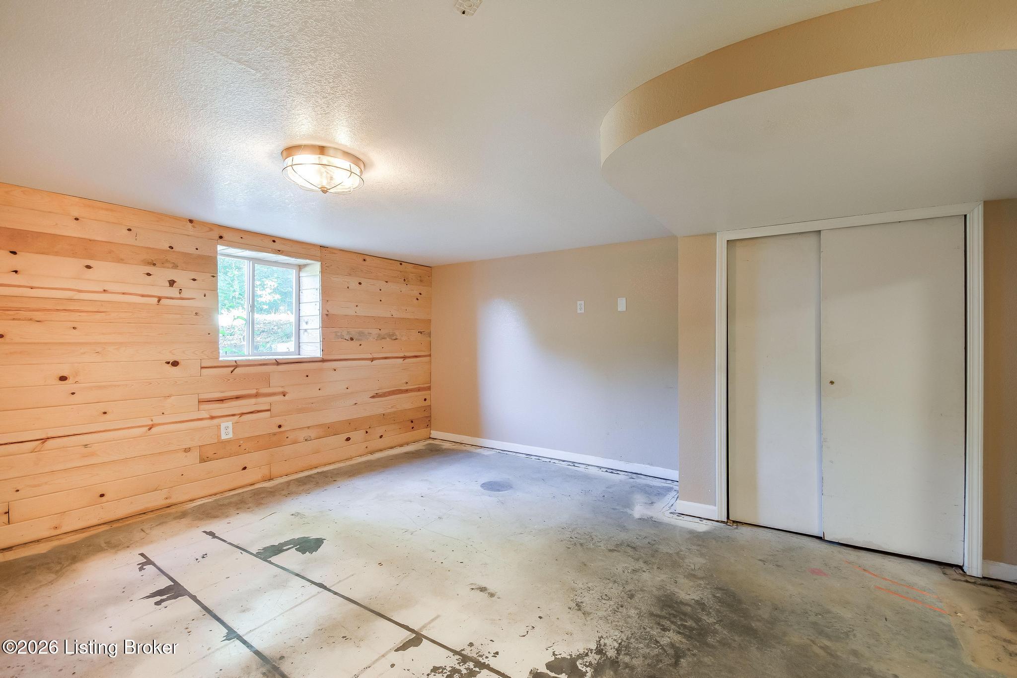 589 Wheeler Ln Property Photo 60