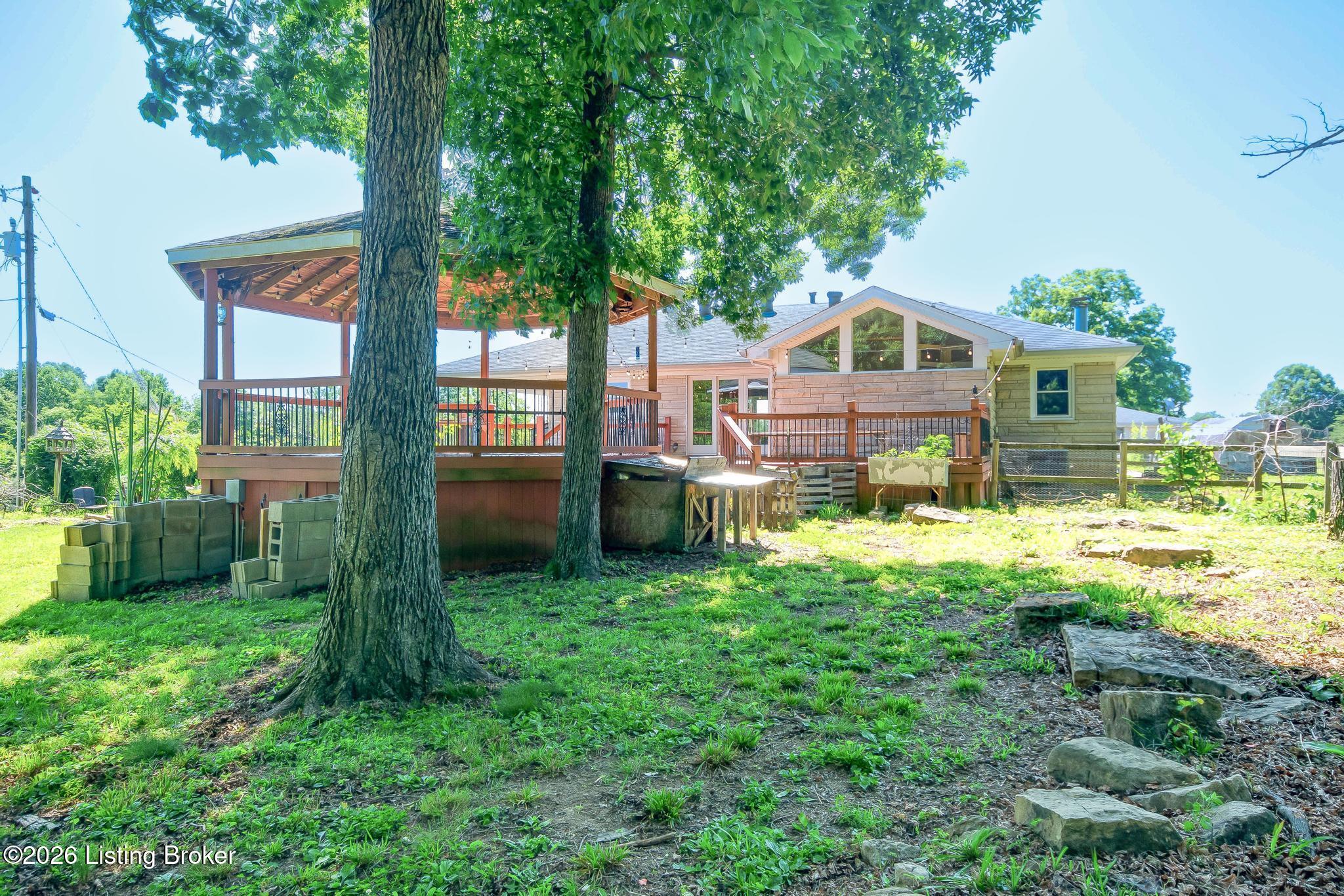 589 Wheeler Ln Property Photo 100