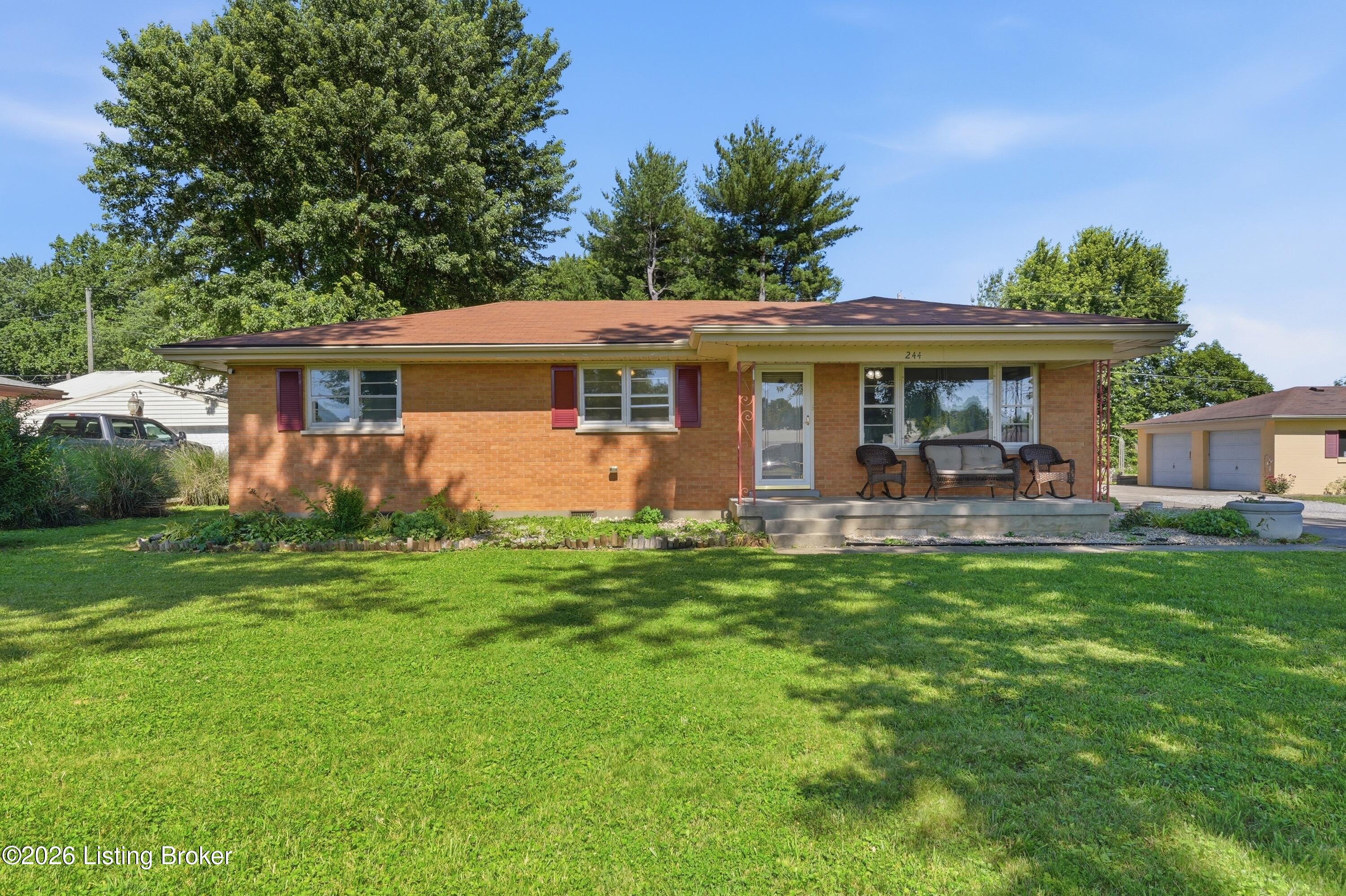 244 Dennis Dr Property Photo 1