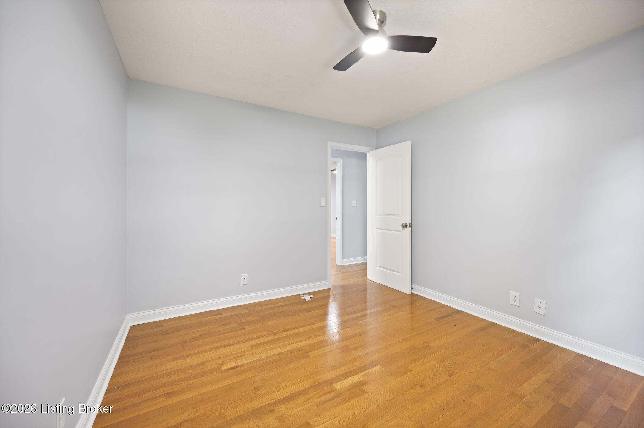 517 Greer Ln Property Photo 20