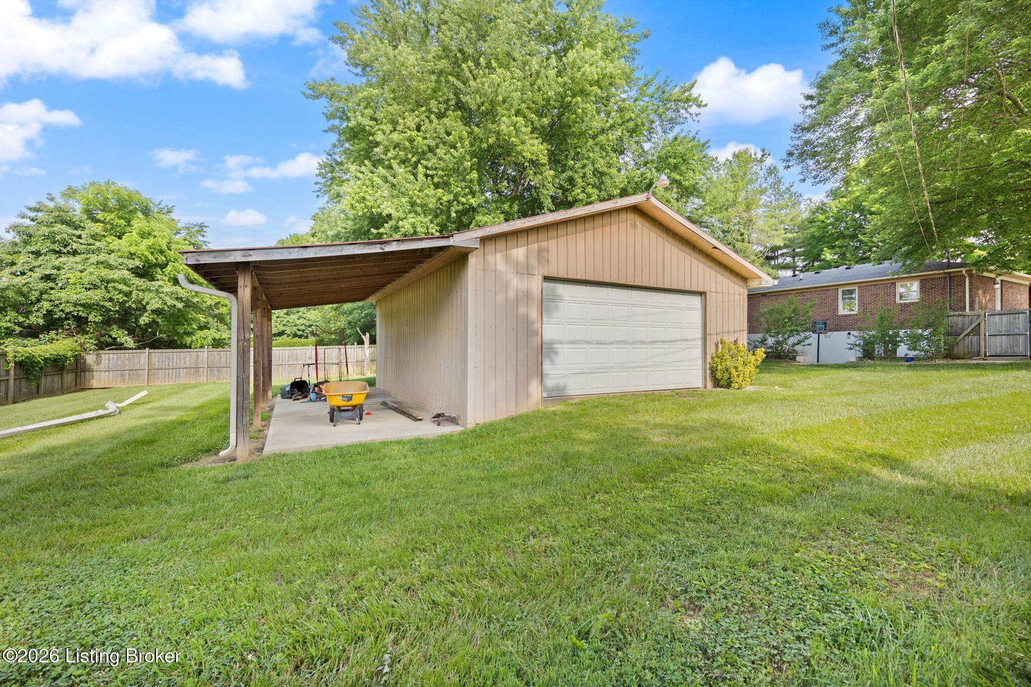517 Greer Ln Property Photo 43