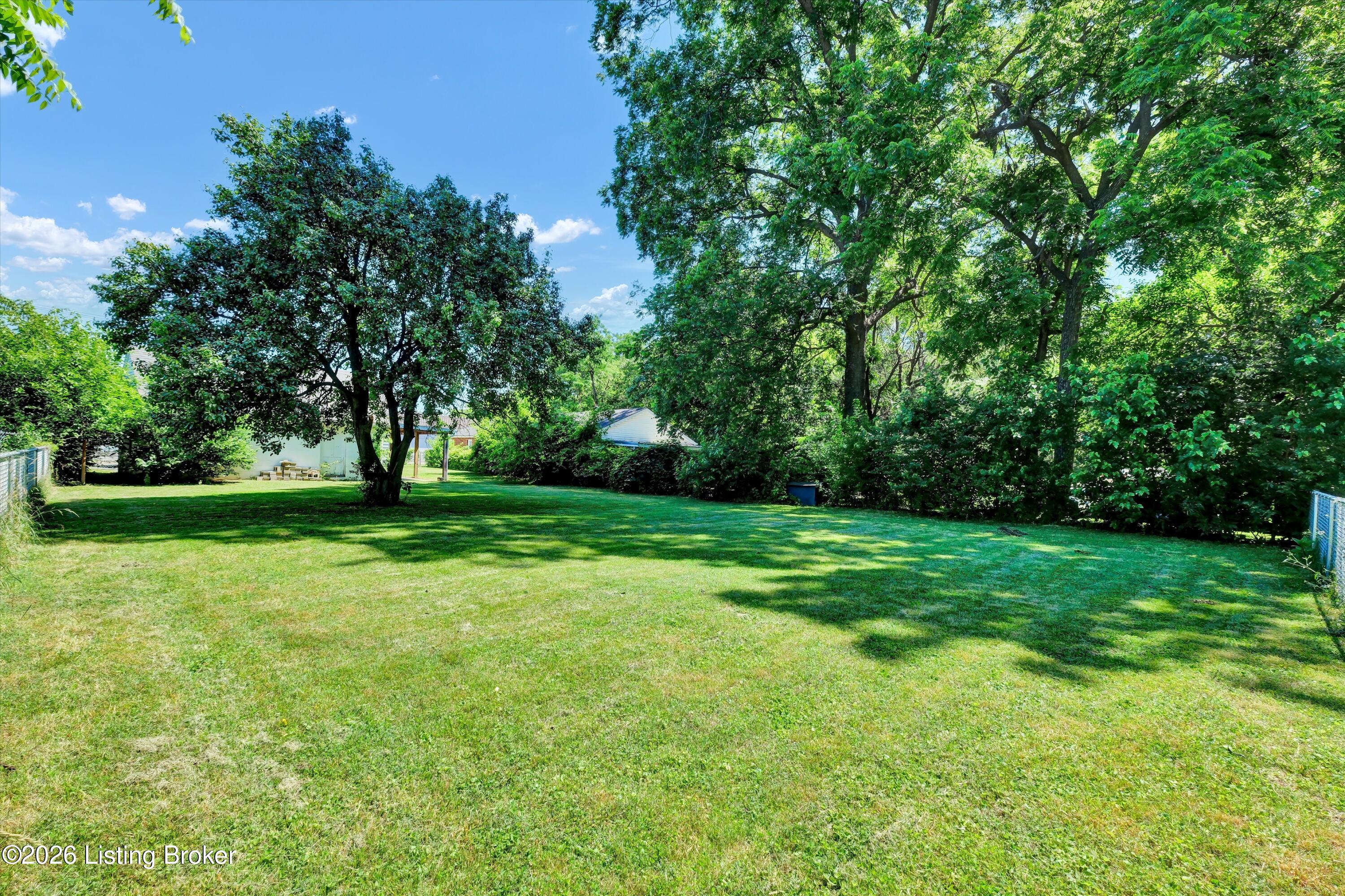 2296 Ralph Ave Property Photo 41
