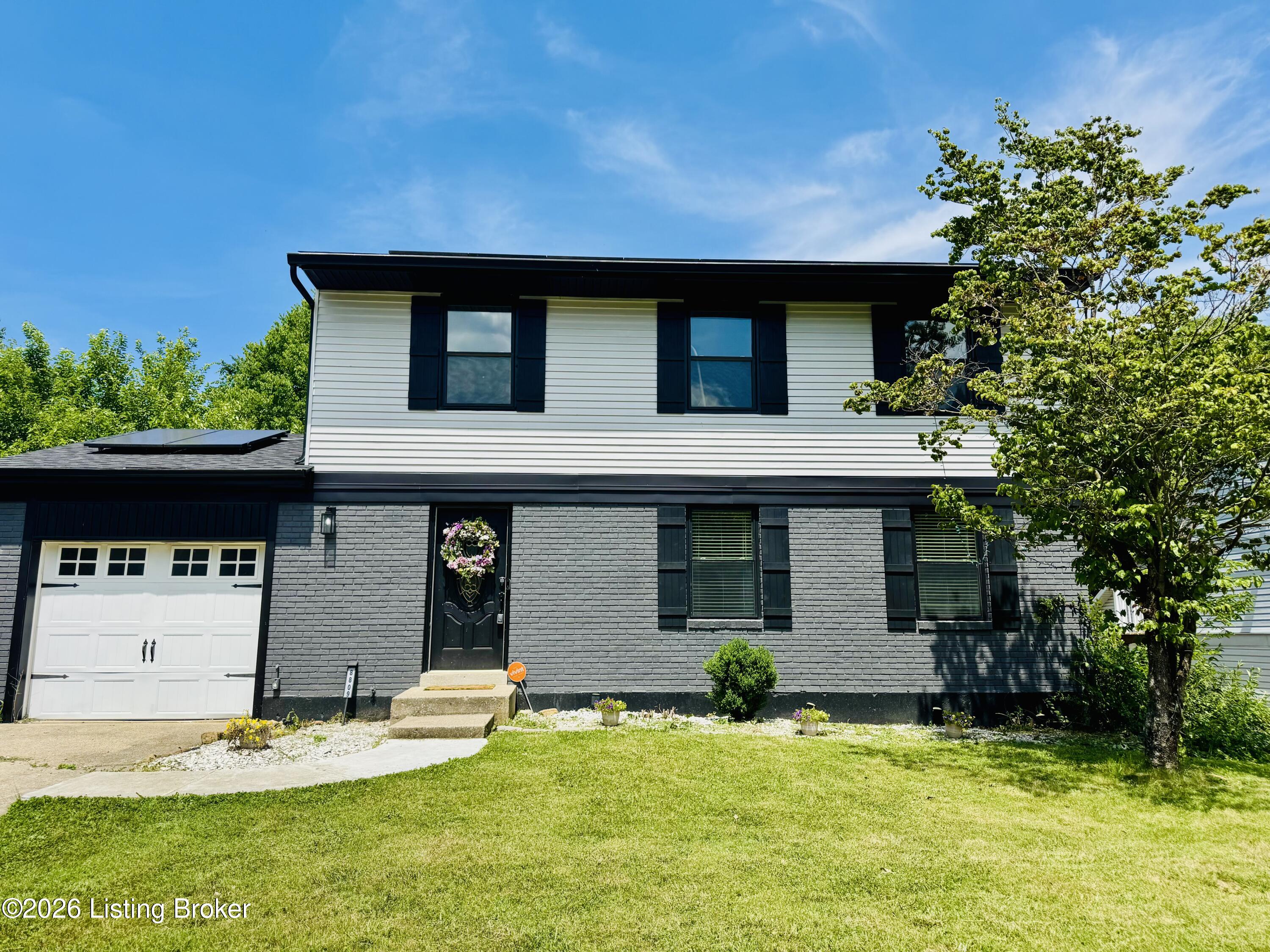 8809 Old Ironsides Dr Property Photo 1