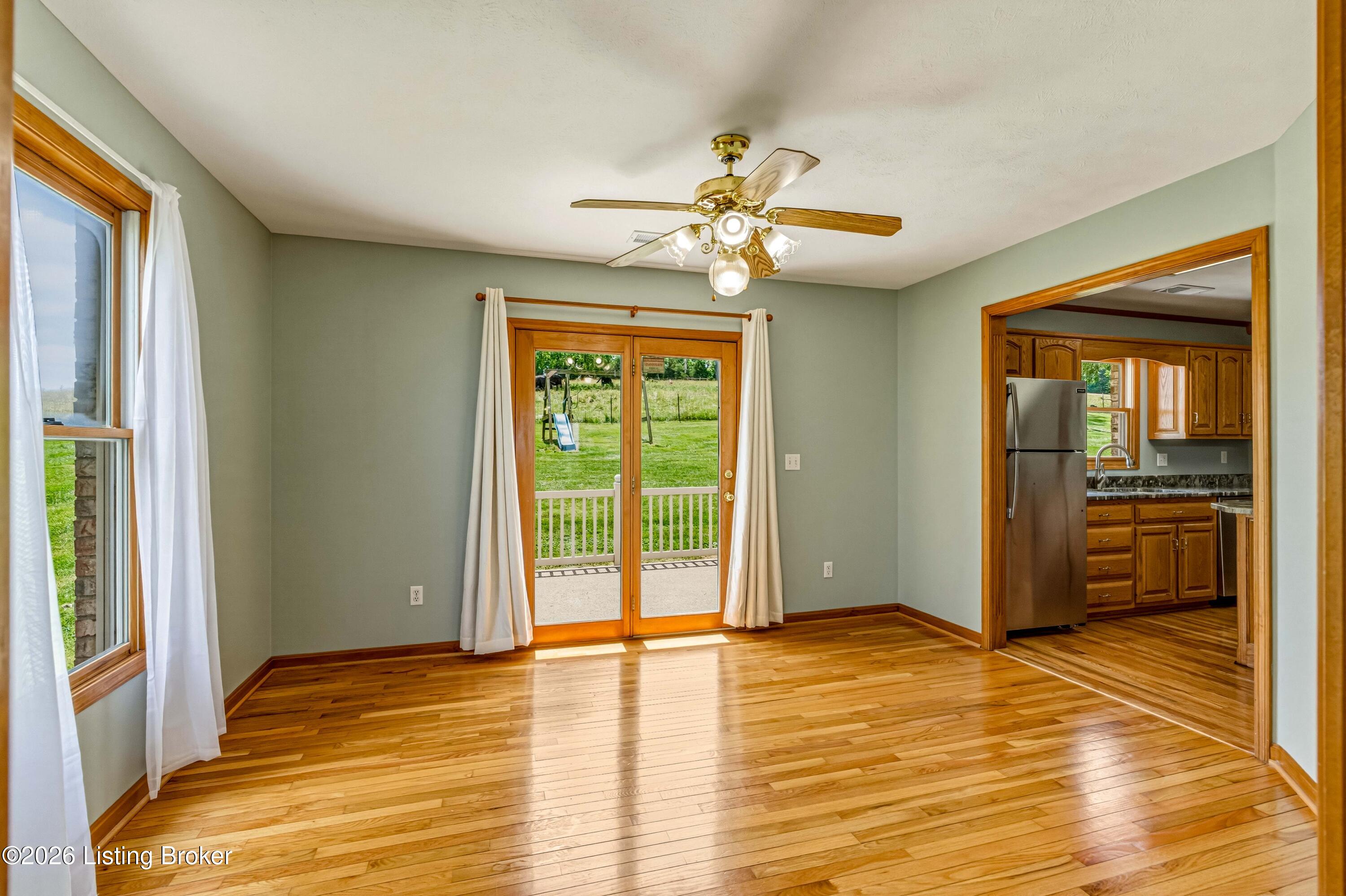 1250 Stringtown Rd Property Photo 17