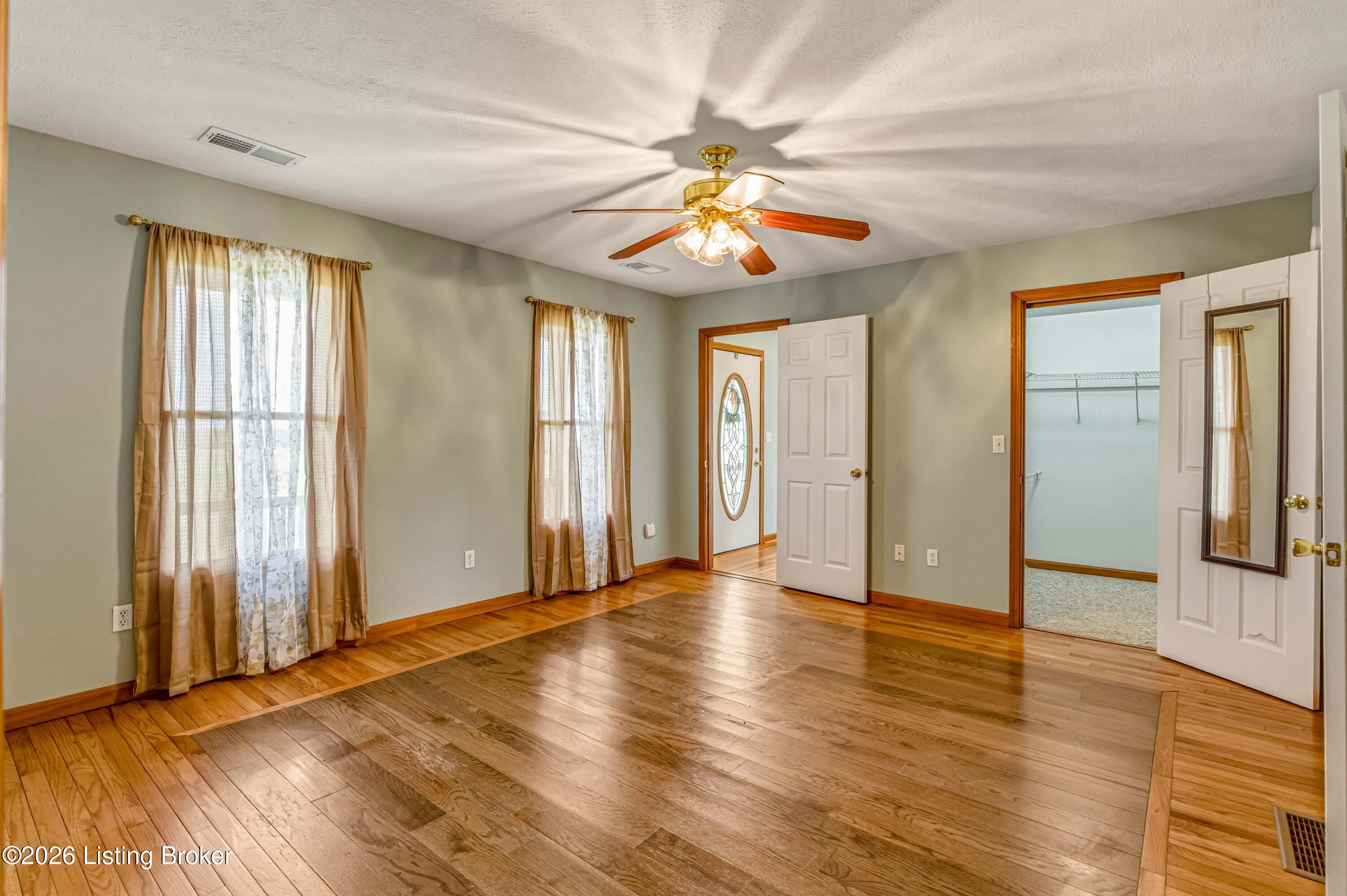 1250 Stringtown Rd Property Photo 27