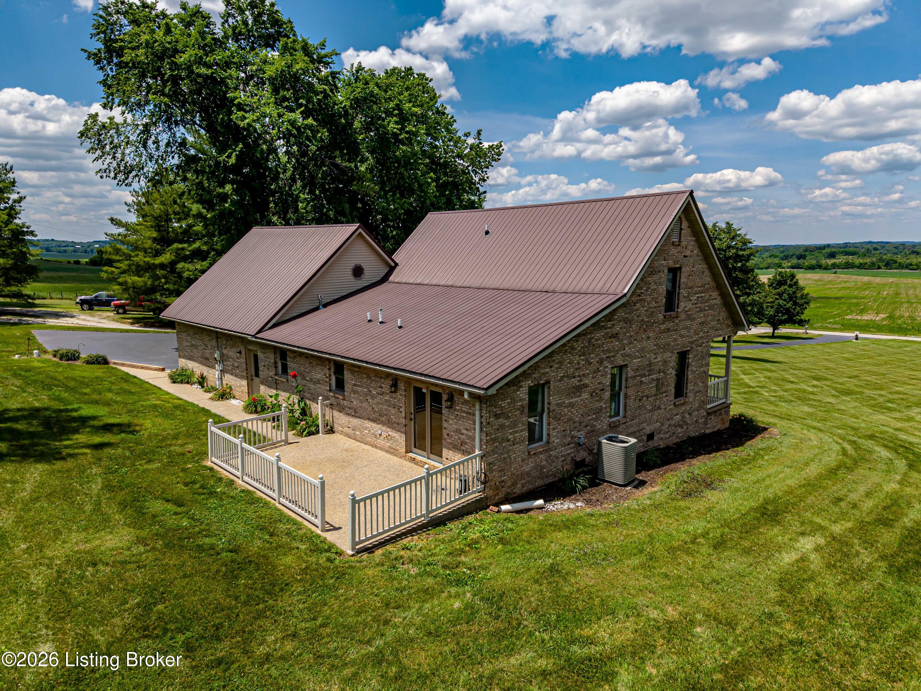 1250 Stringtown Rd Property Photo 47