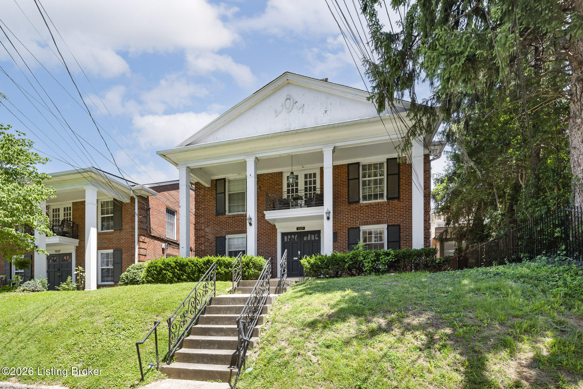 1429 Everett Ave 2