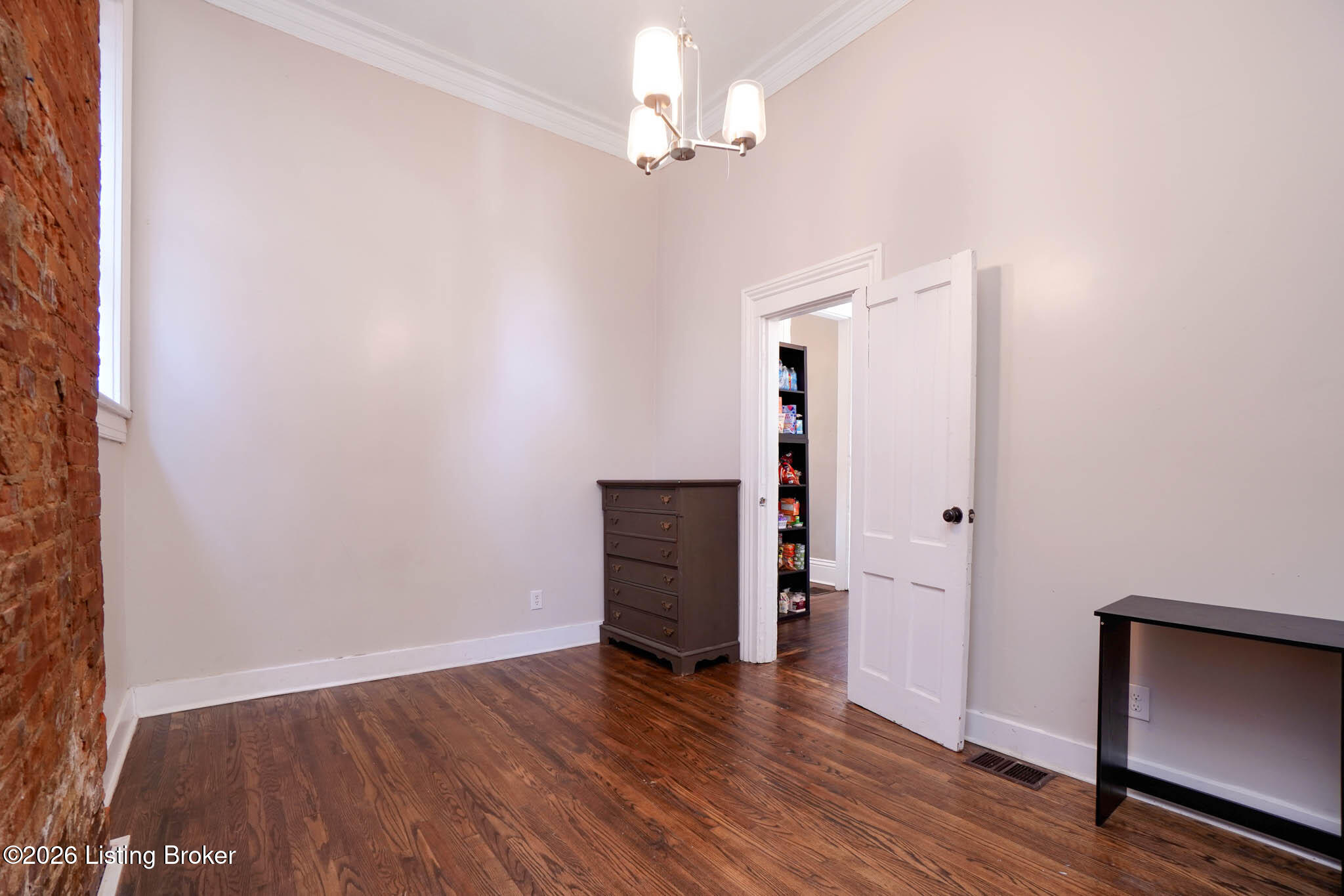 1139 S Brook St Property Photo 25