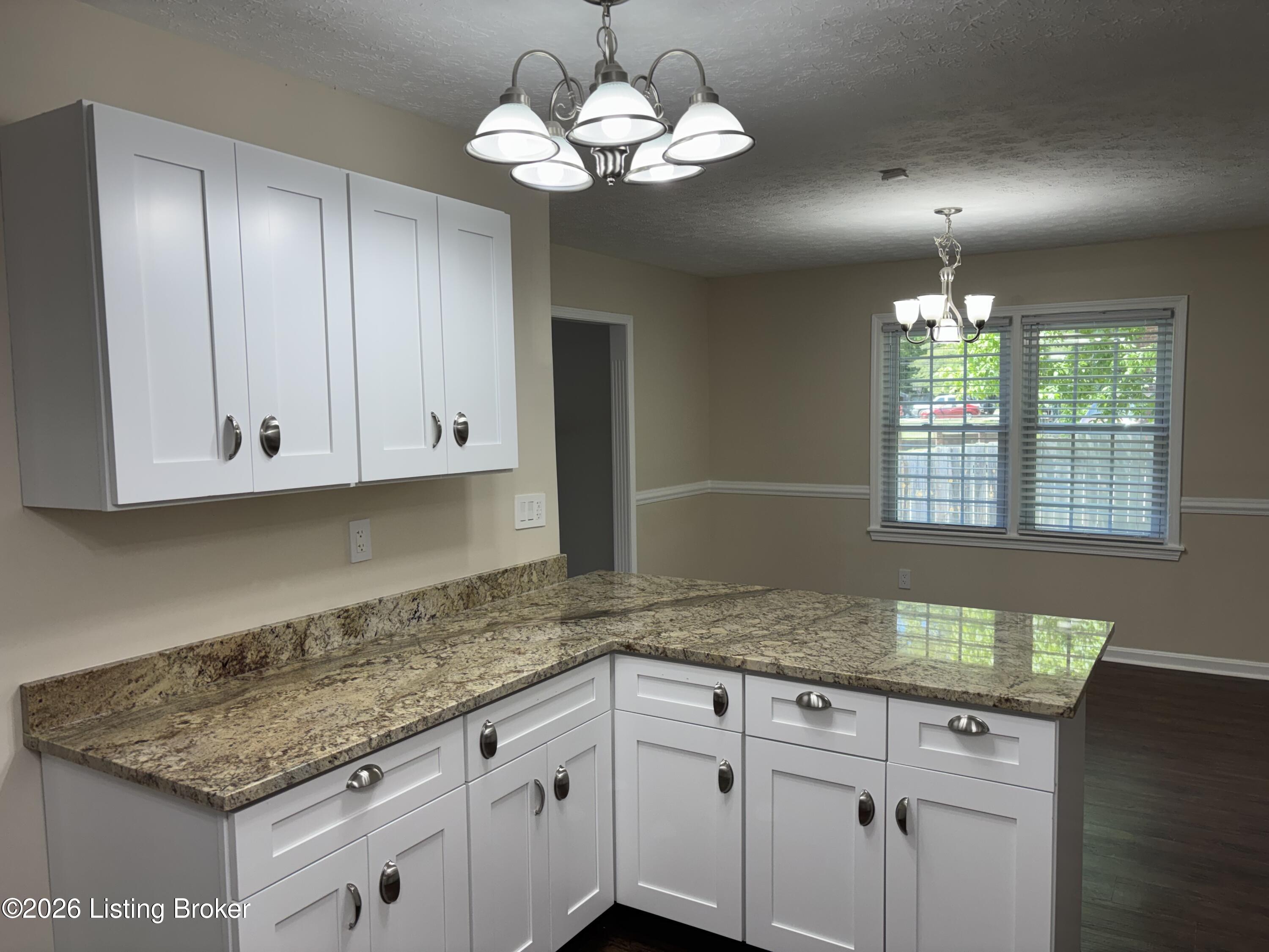 2414 High Pine Dr Property Photo 15