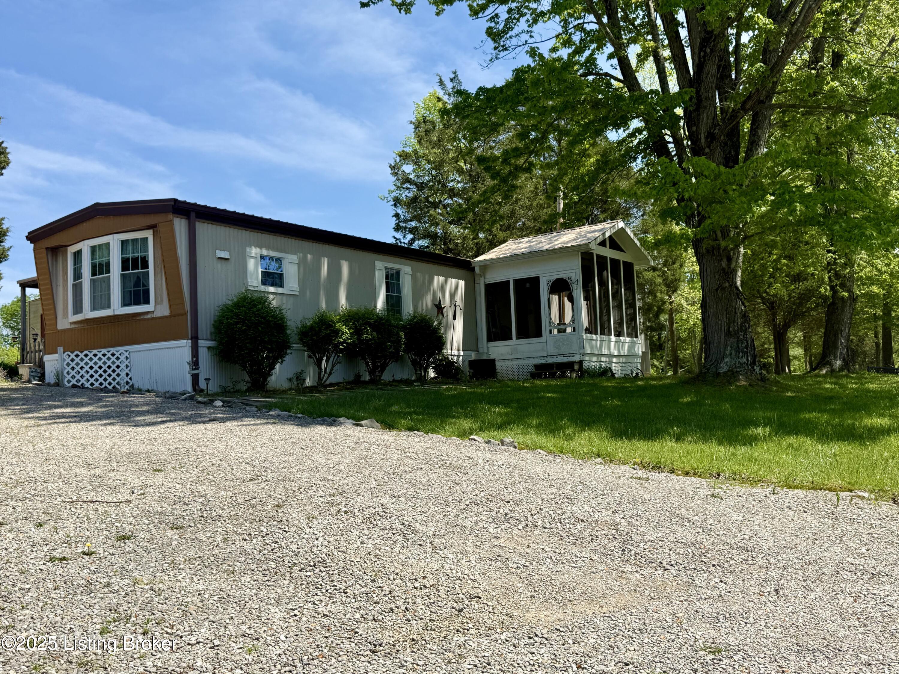 67 Stevenson Loop Property Photo 2