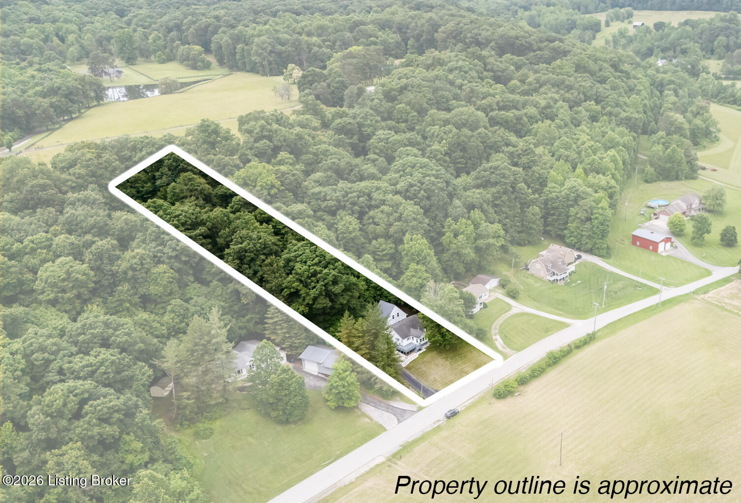 2615 2 Mile Ln Property Photo 2