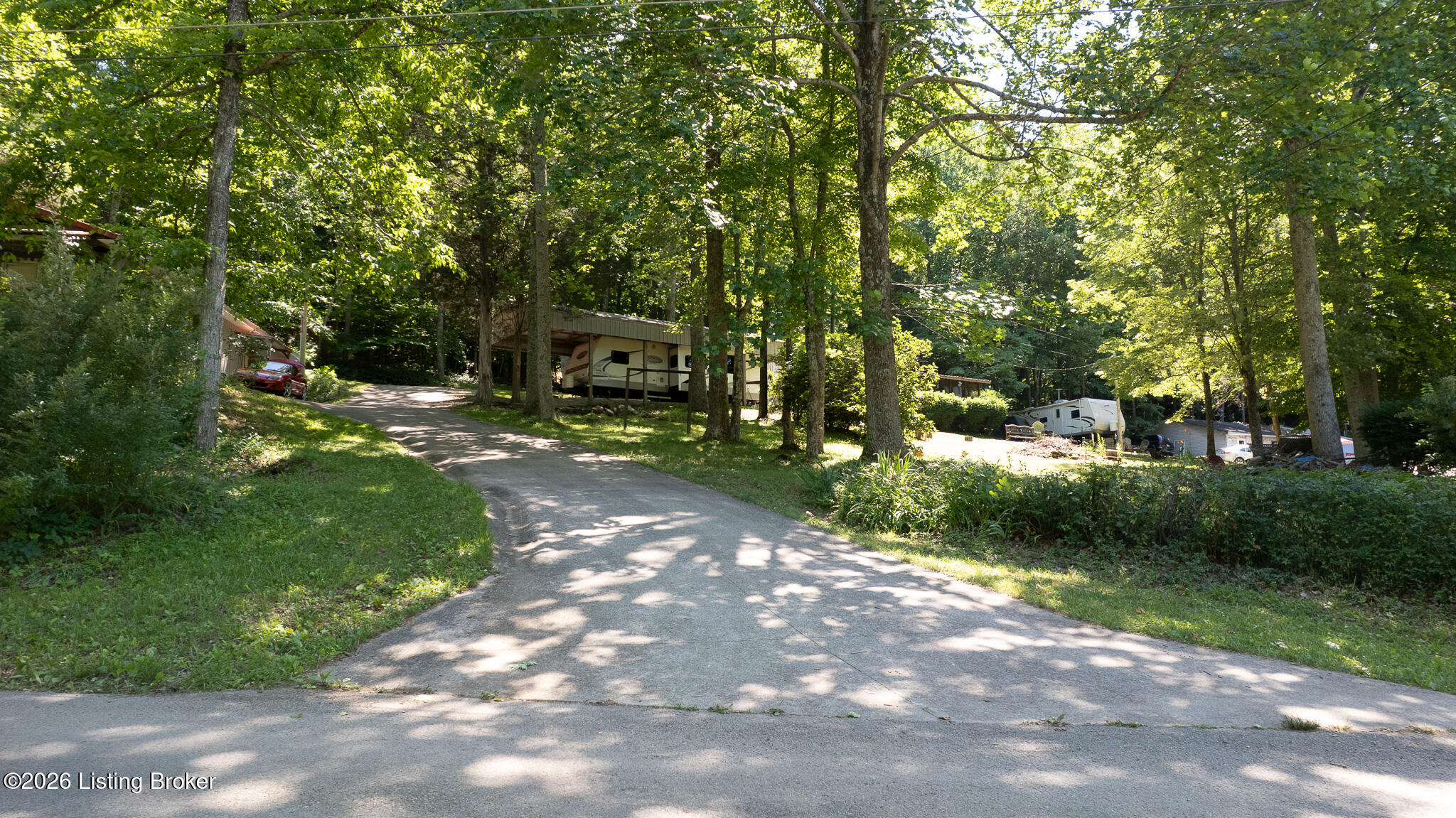 350 Spring Drive Ln Property Photo 6