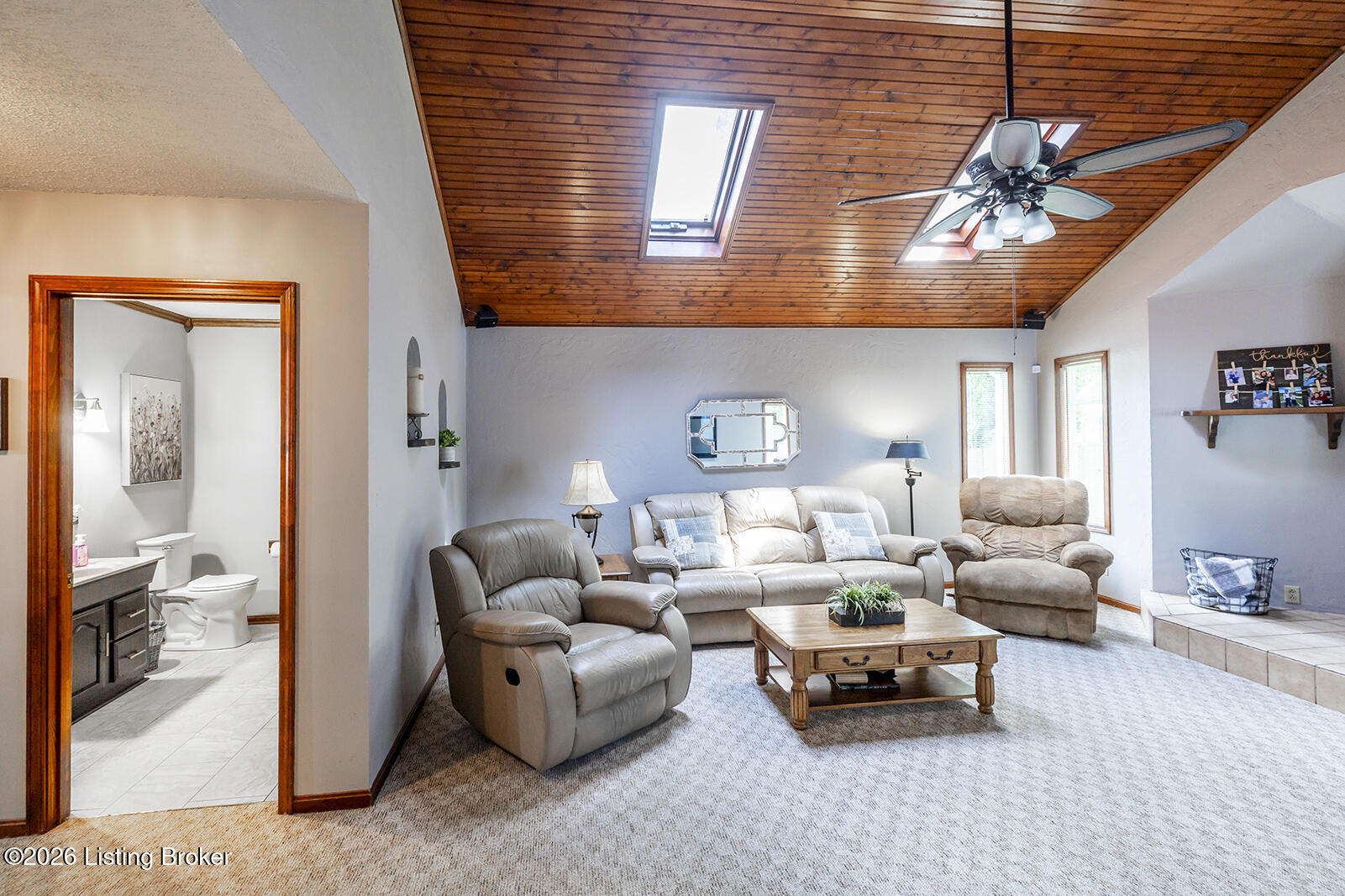 10220 Starlight Way Property Photo 13