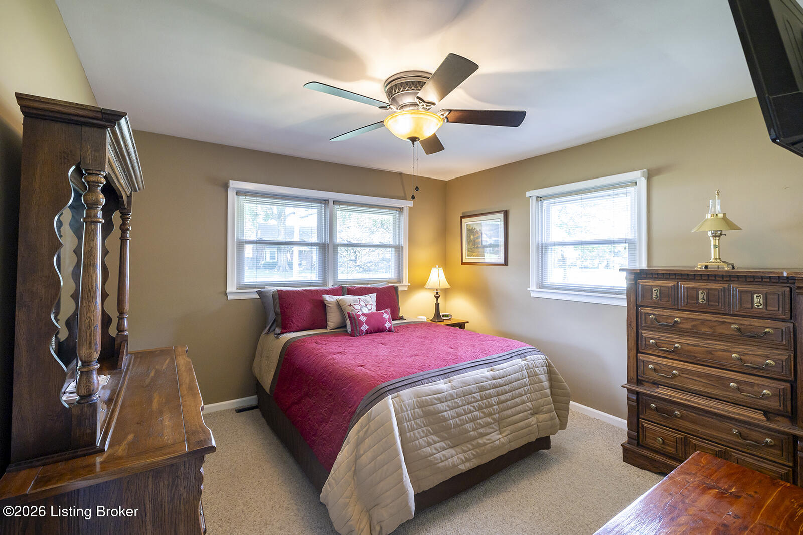 10220 Starlight Way Property Photo 18