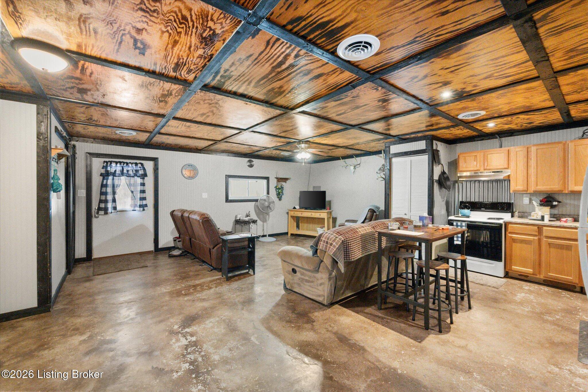 405 Tennessee Walking Ln Property Photo 7