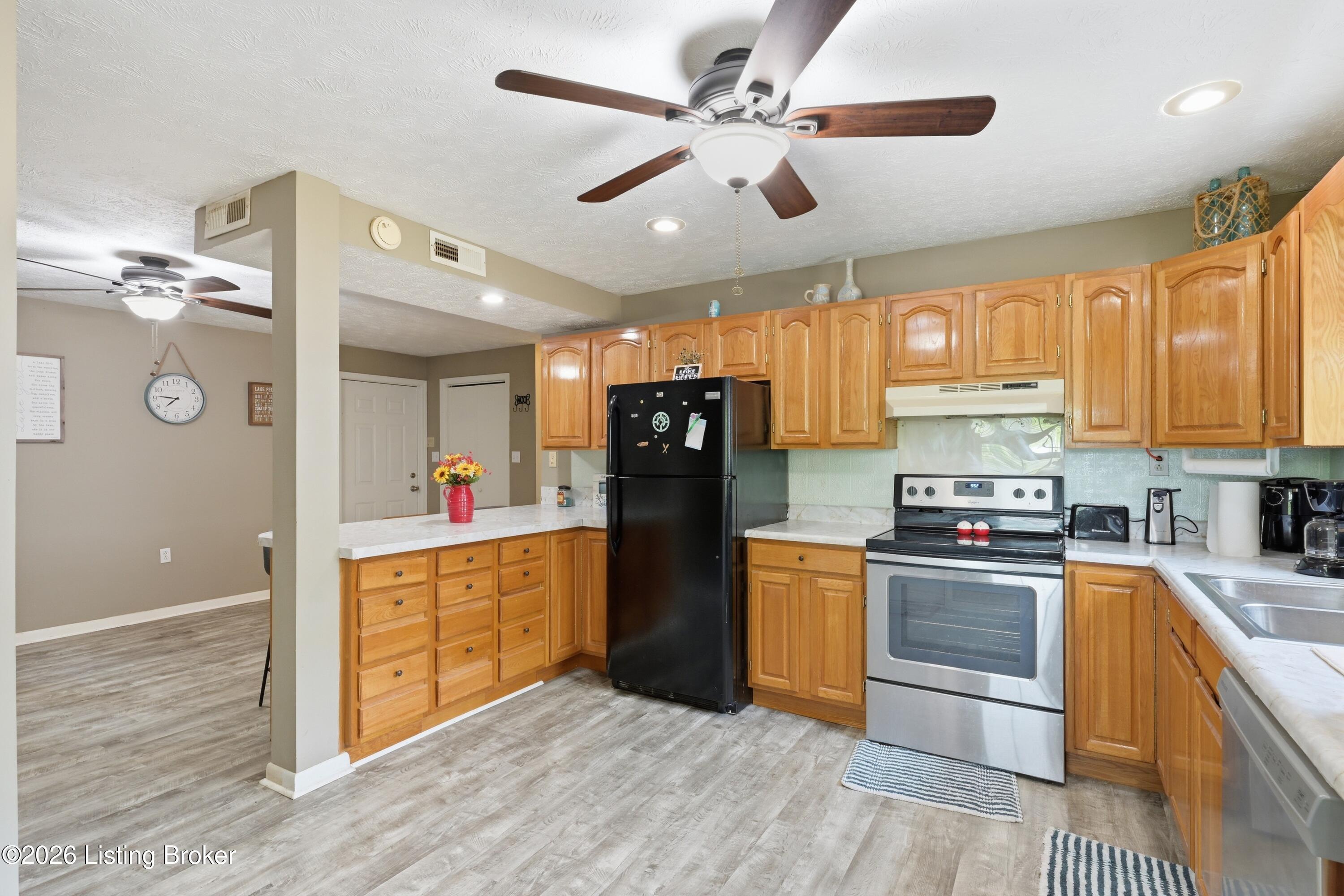 538 Nolin Park Rd Property Photo 3