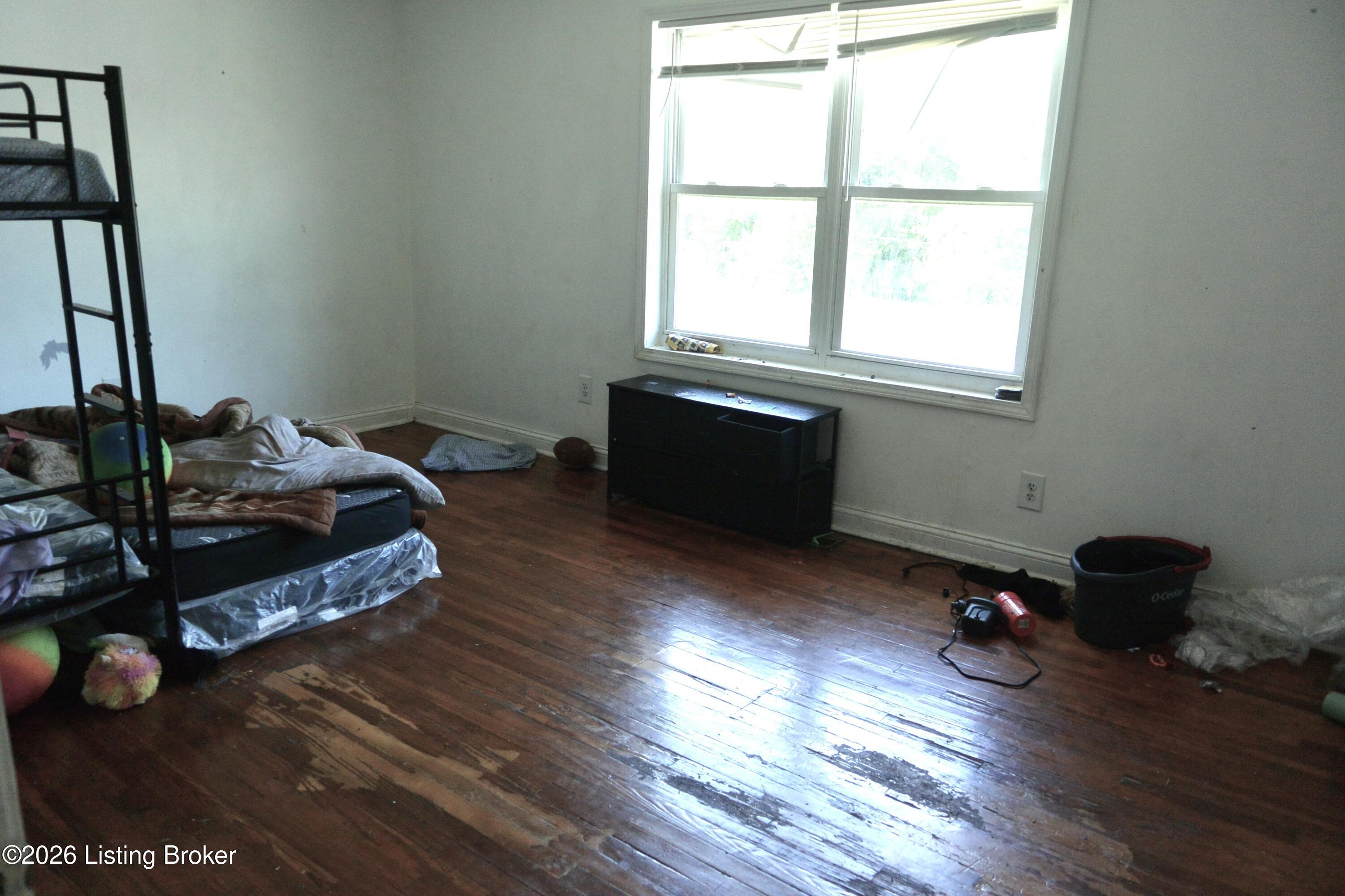 1301 Baldwin St Property Photo 26